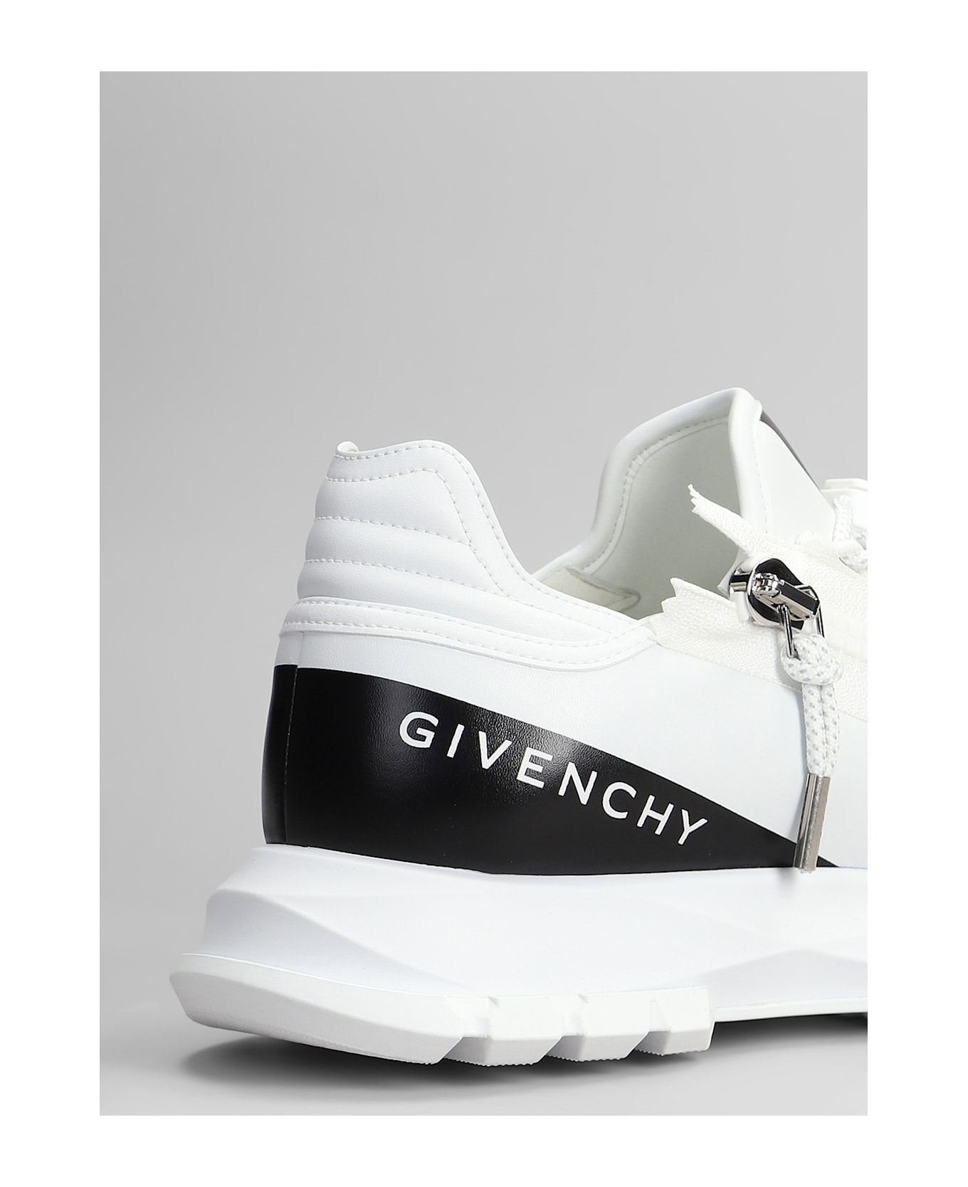 Givenchy Spectre Runner Sneakers In White Leather - white