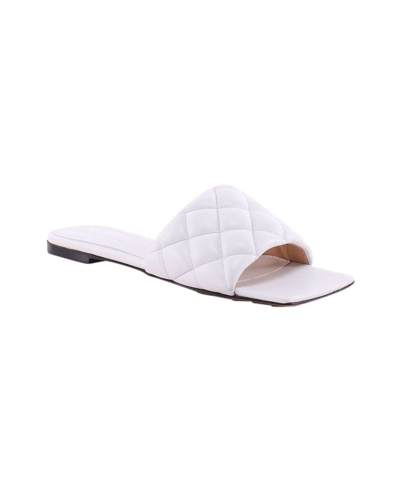 Bottega Veneta Matelassé Flat Sandals - OPTIC WHITE