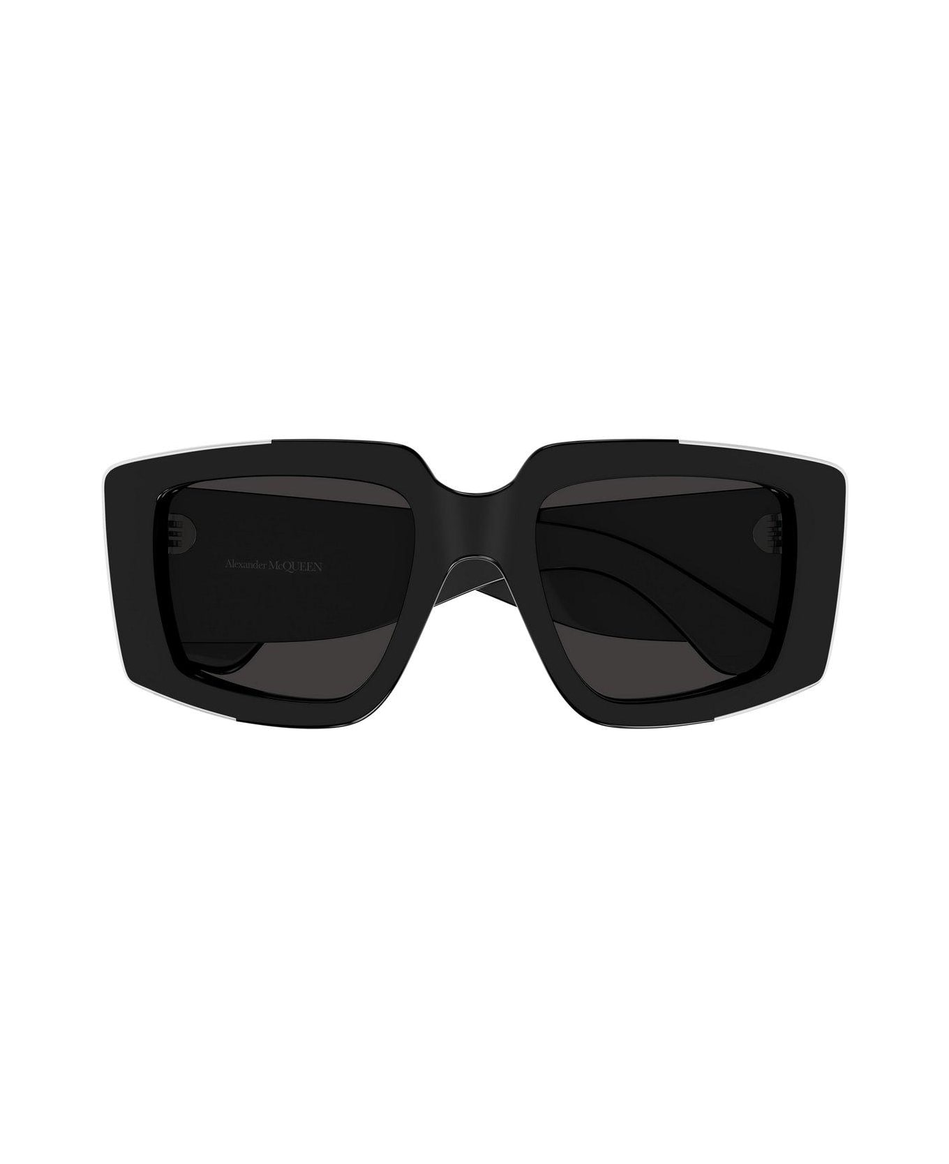 Alexander McQueen Eyewear Square Frame Sunglasses - 001 black black grey