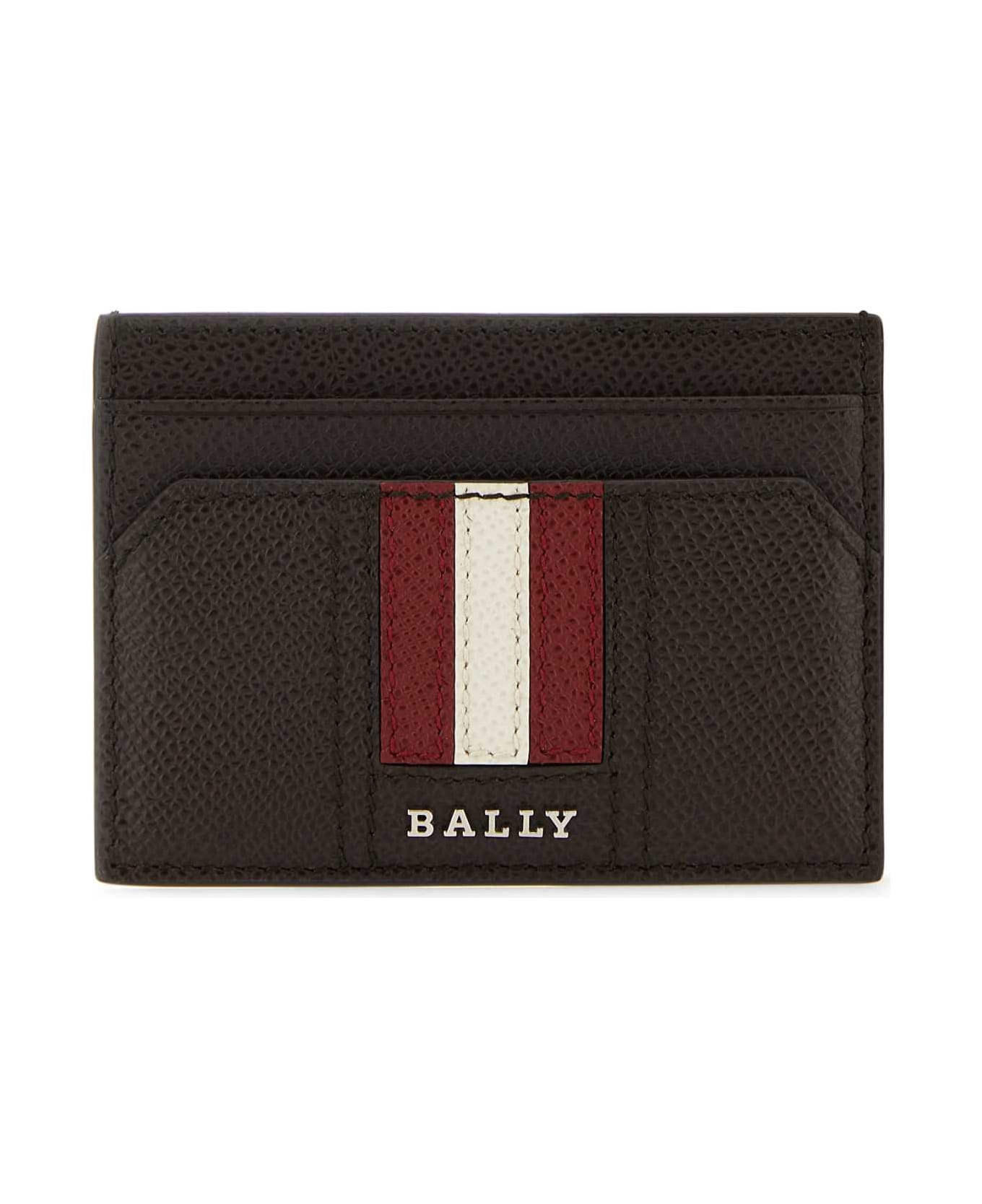 Bally Chocolate Leather Thar Card Holder - F021 財布