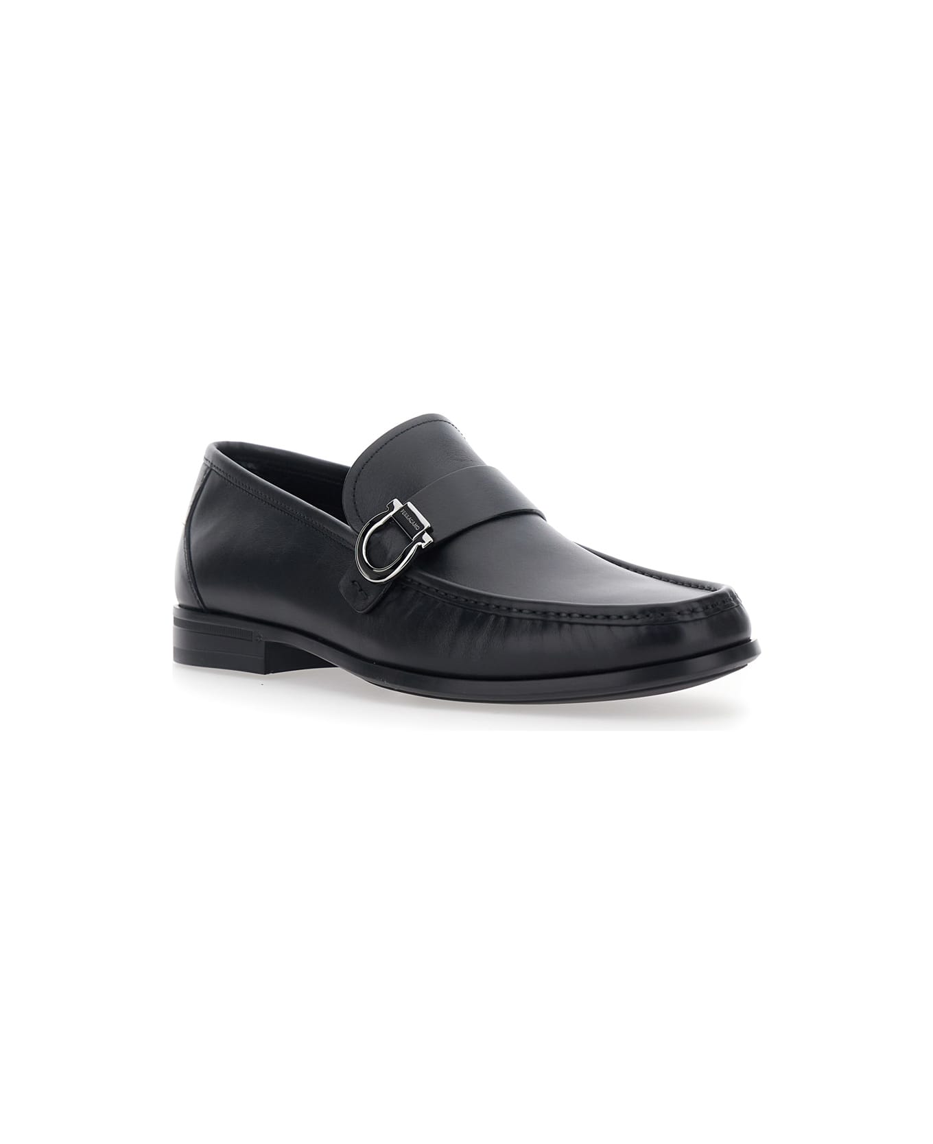 Ferragamo 'caspian' Black Loafers With Gancino Plaque On The Side In Leather Man - Black