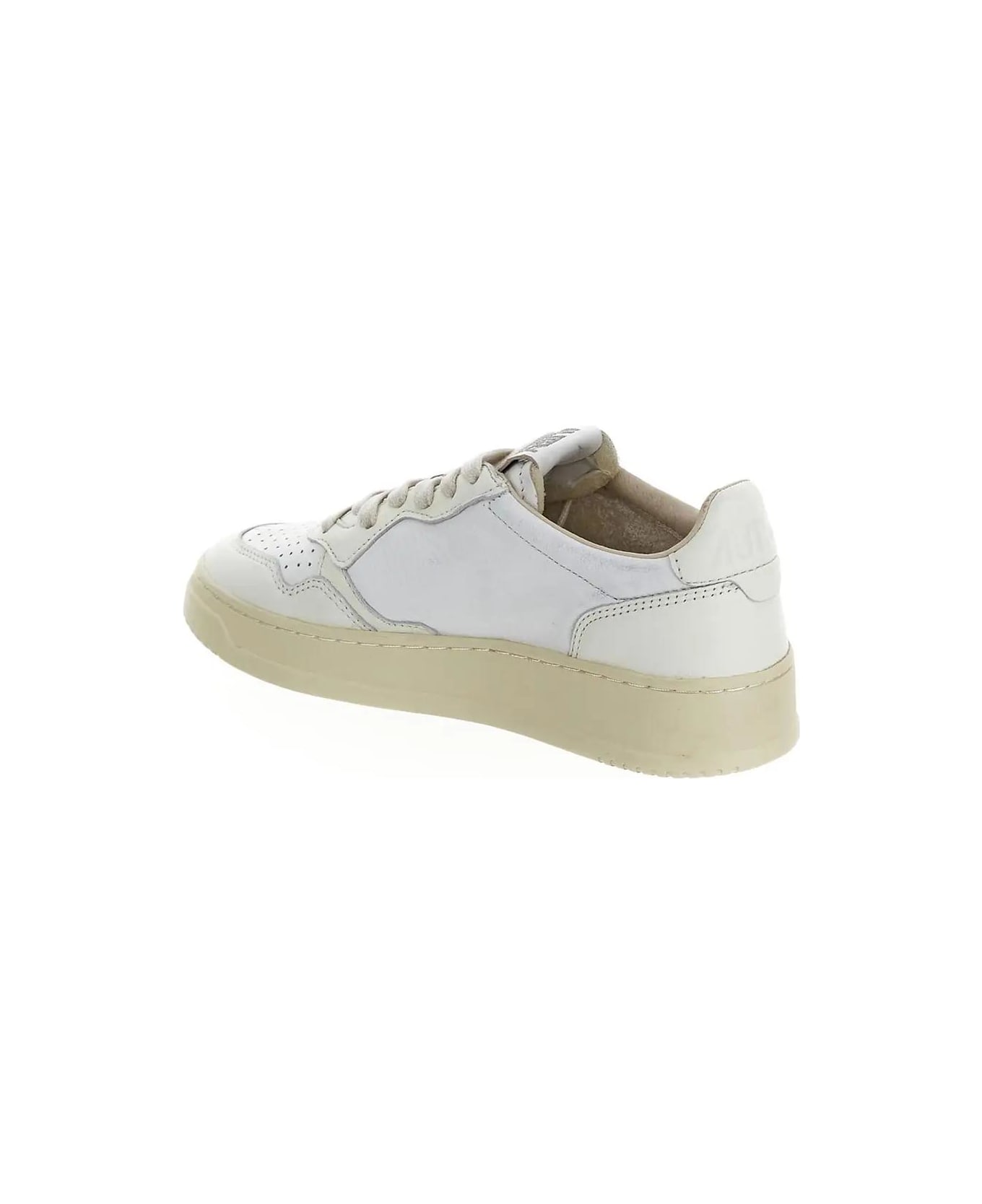 Autry Medalist Low Sneakers - WHT/WHT スニーカー