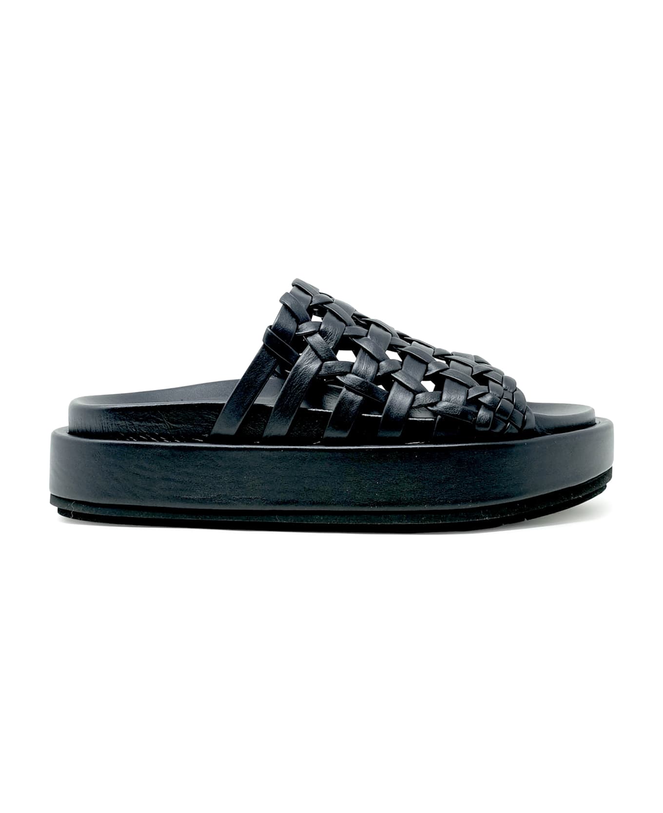 Paloma Barceló Paloma Barcelo Leather Nadira Flat Sandals - BLACK