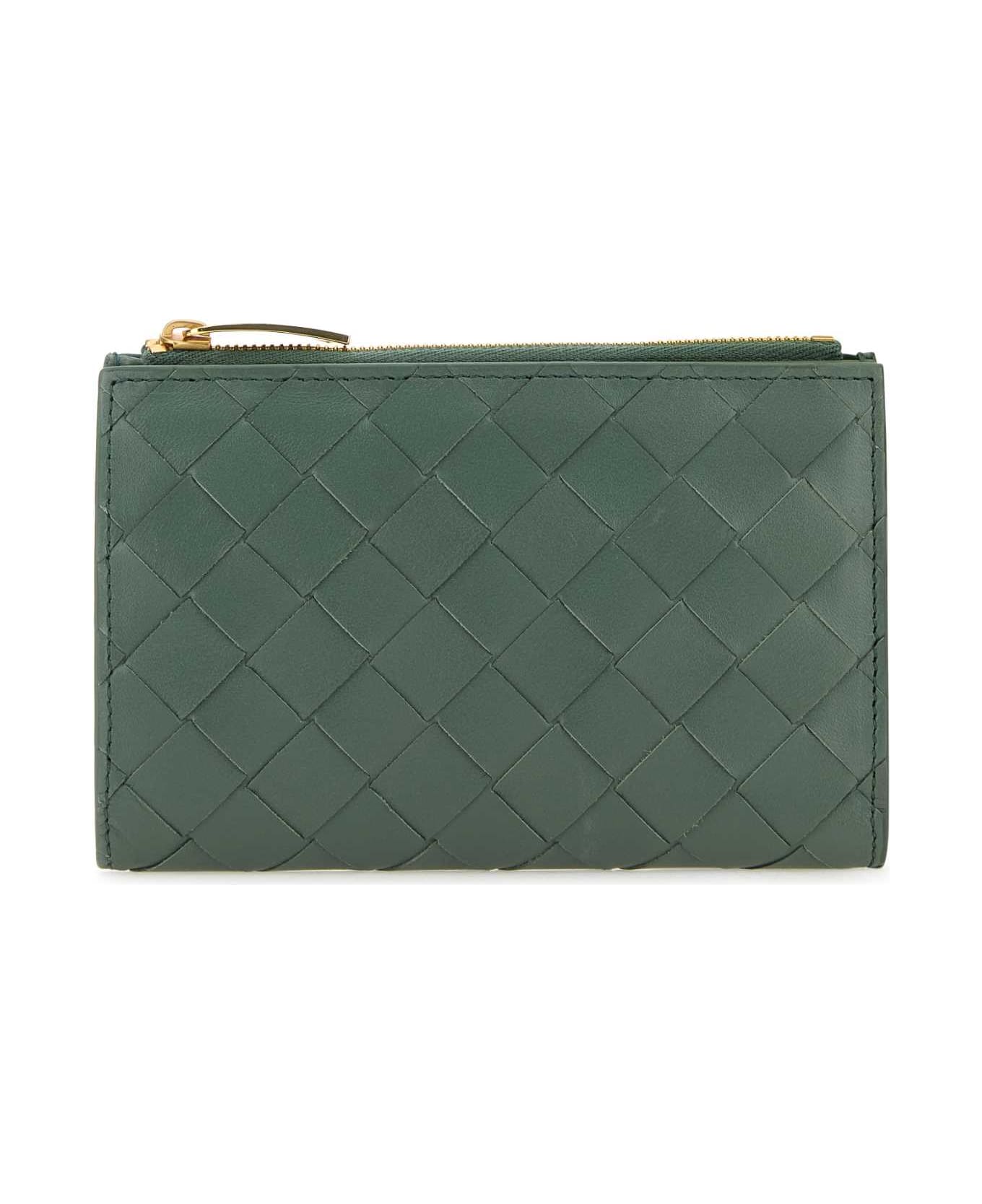 Bottega Veneta Sage Green Nappa Leather Medium Intrecciato Wallet - ALOHE 財布