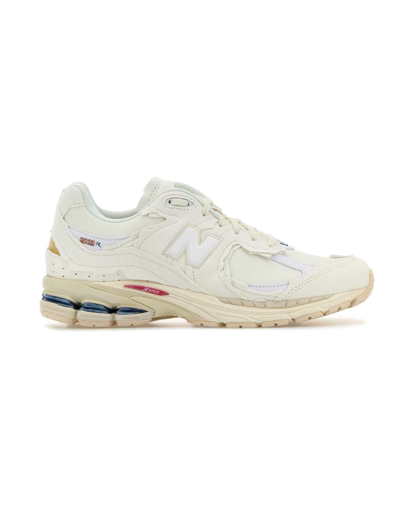 New Balance White Suede And Mesh 2002r Sneakers - SEASALT