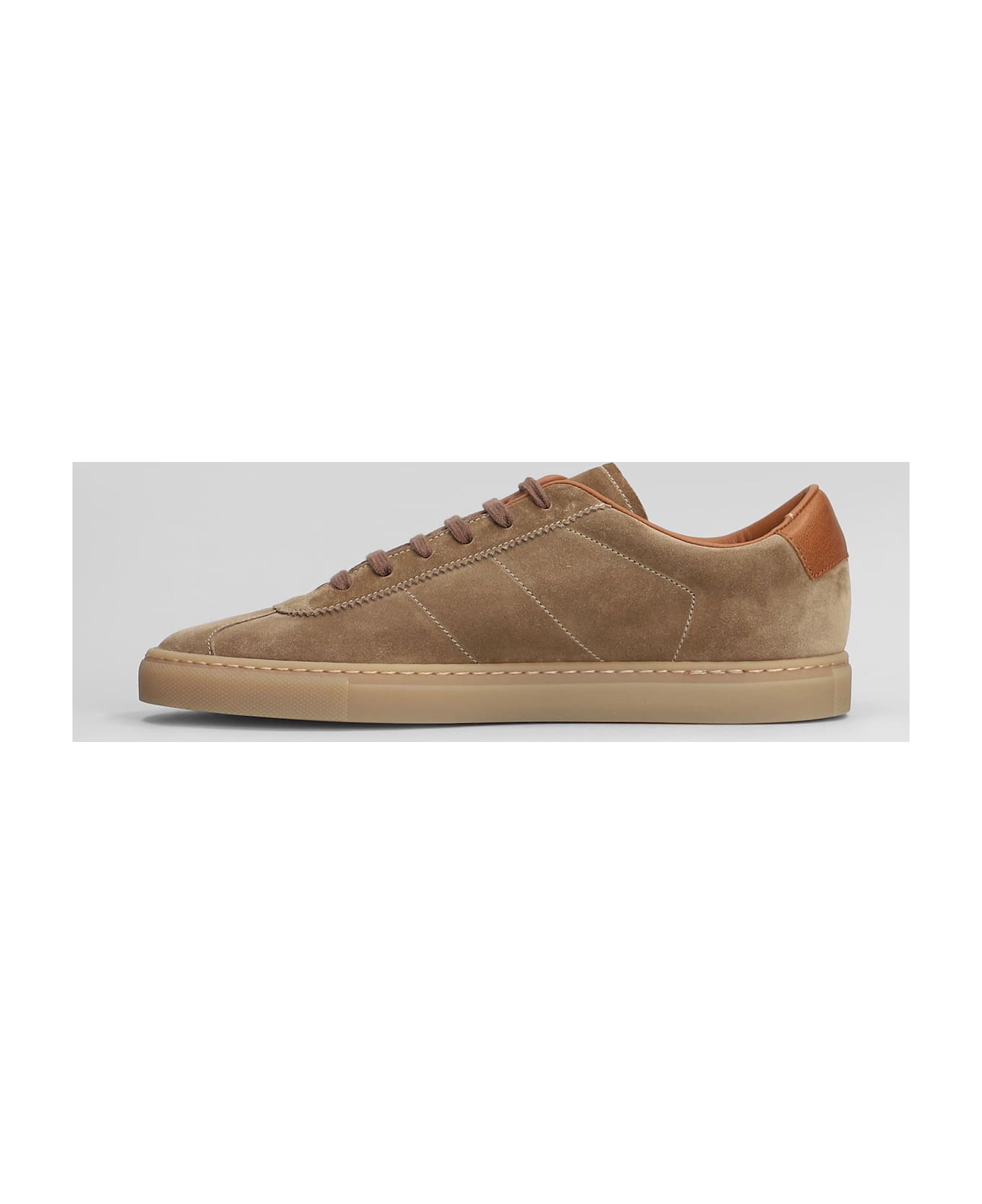 Common Projects Field Trainer Sneakers In Camel Suede - Camel