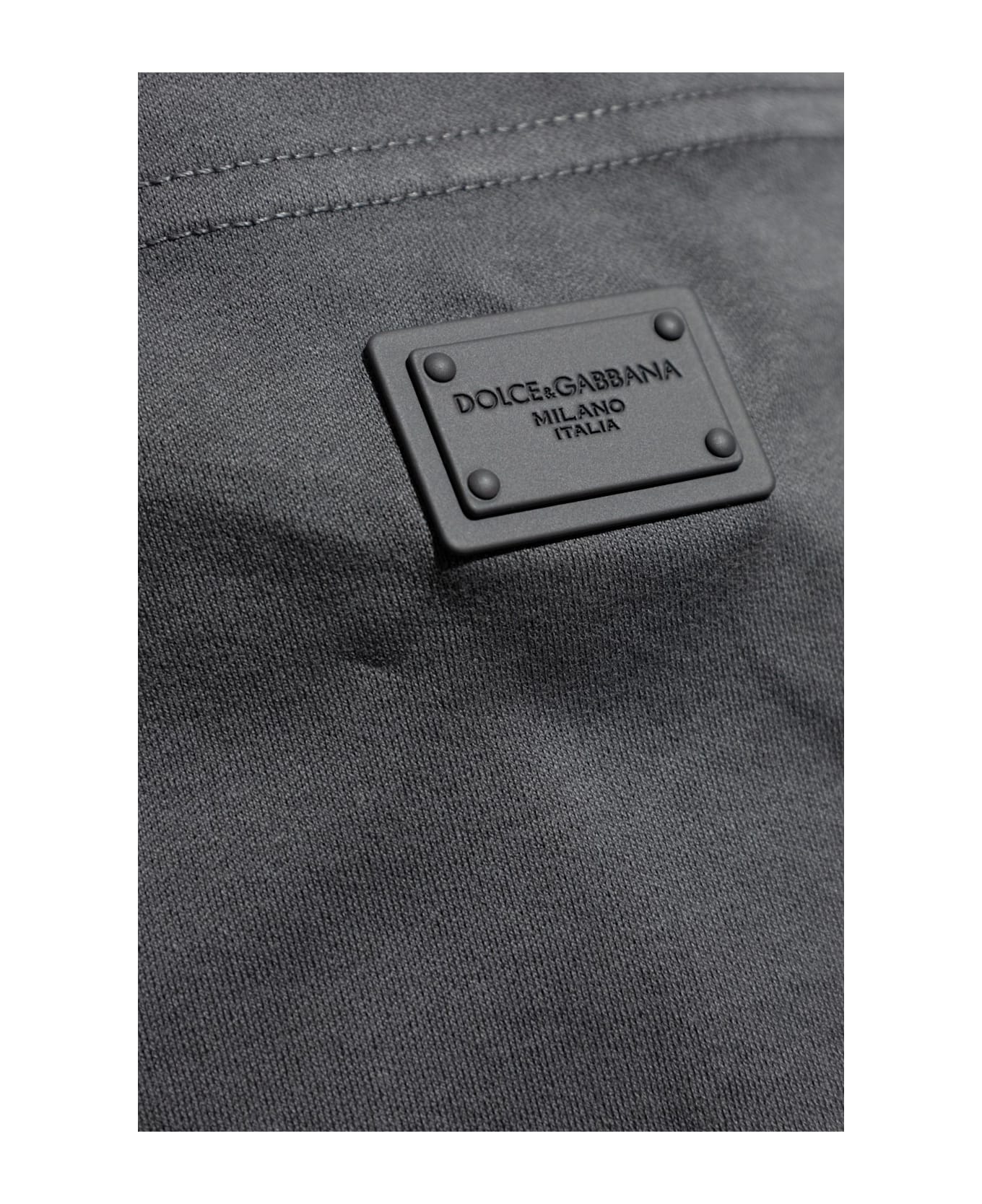 Dolce & Gabbana Cotton Shorts With Logo Appliqué - Grigio fumo