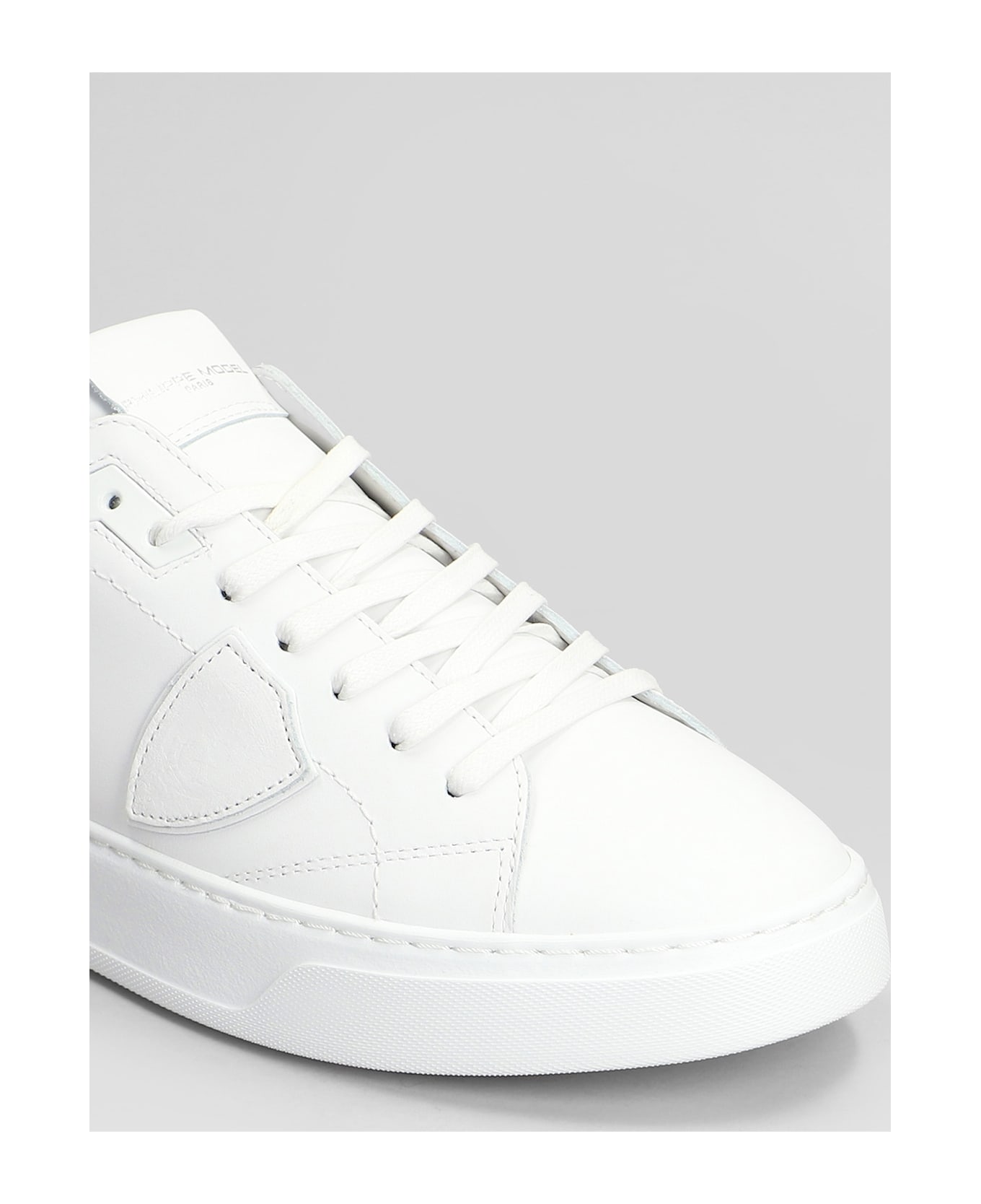 Philippe Model Temple Low Sneakers In White Leather - white