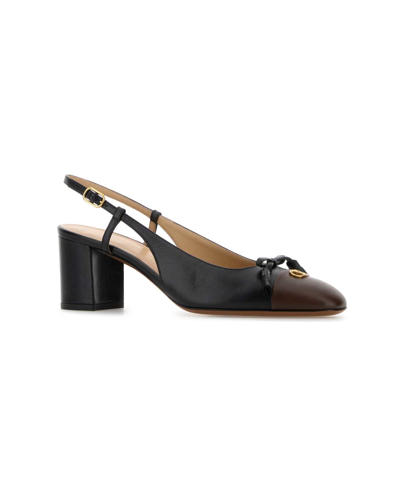 Valentino Garavani Black Leather Vlogo Signature Pumps - NEROLIGHTCOFFEE