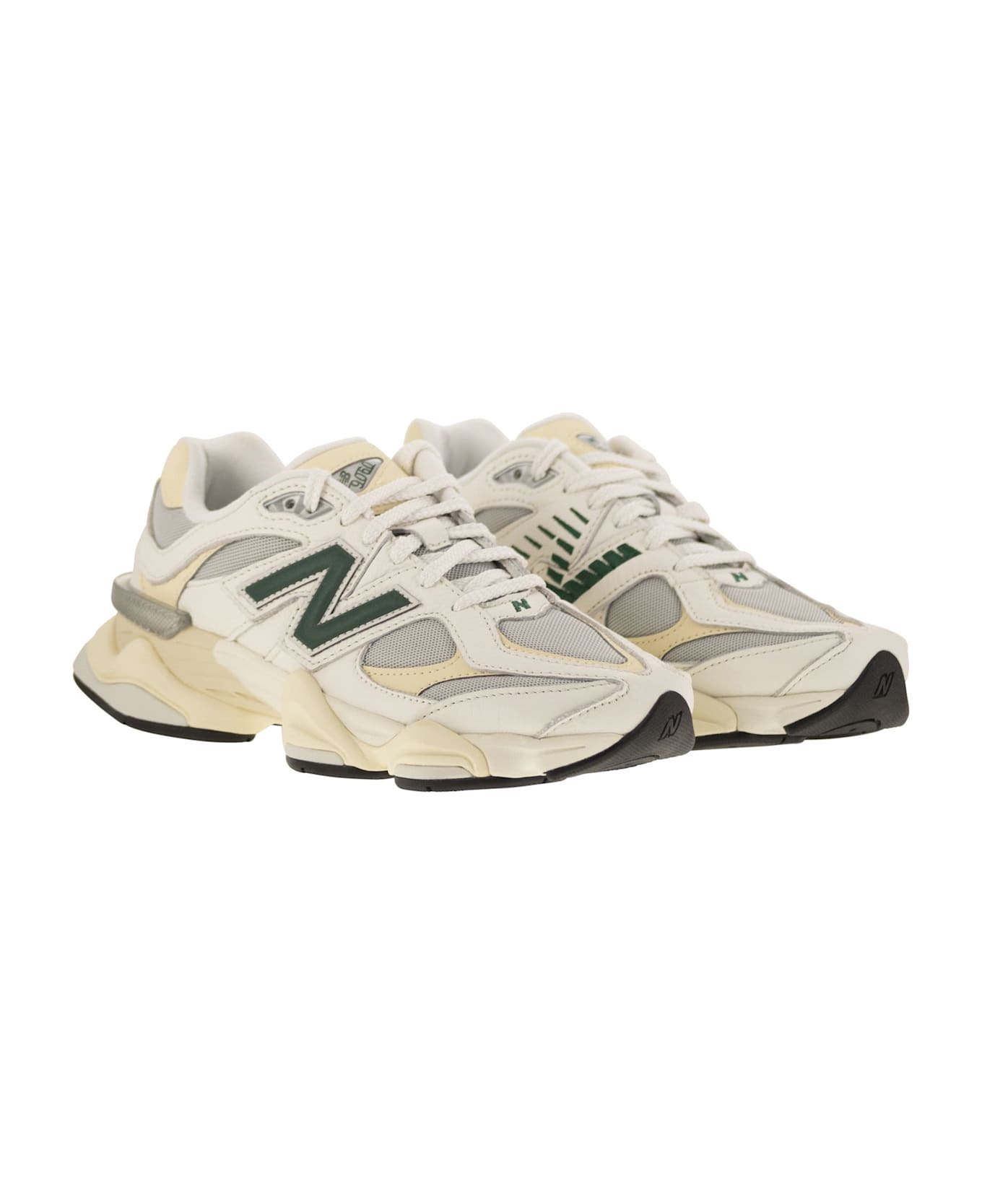 New Balance 9060 - Sneakers - White