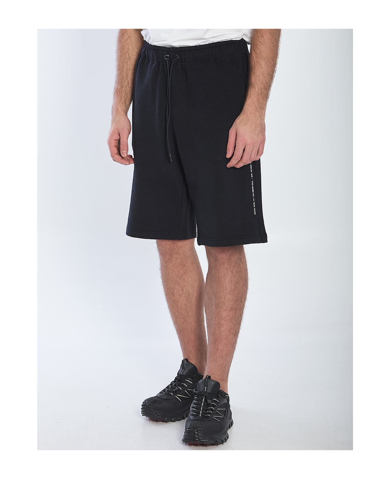 Moncler Embroidered Logo Shorts - Black