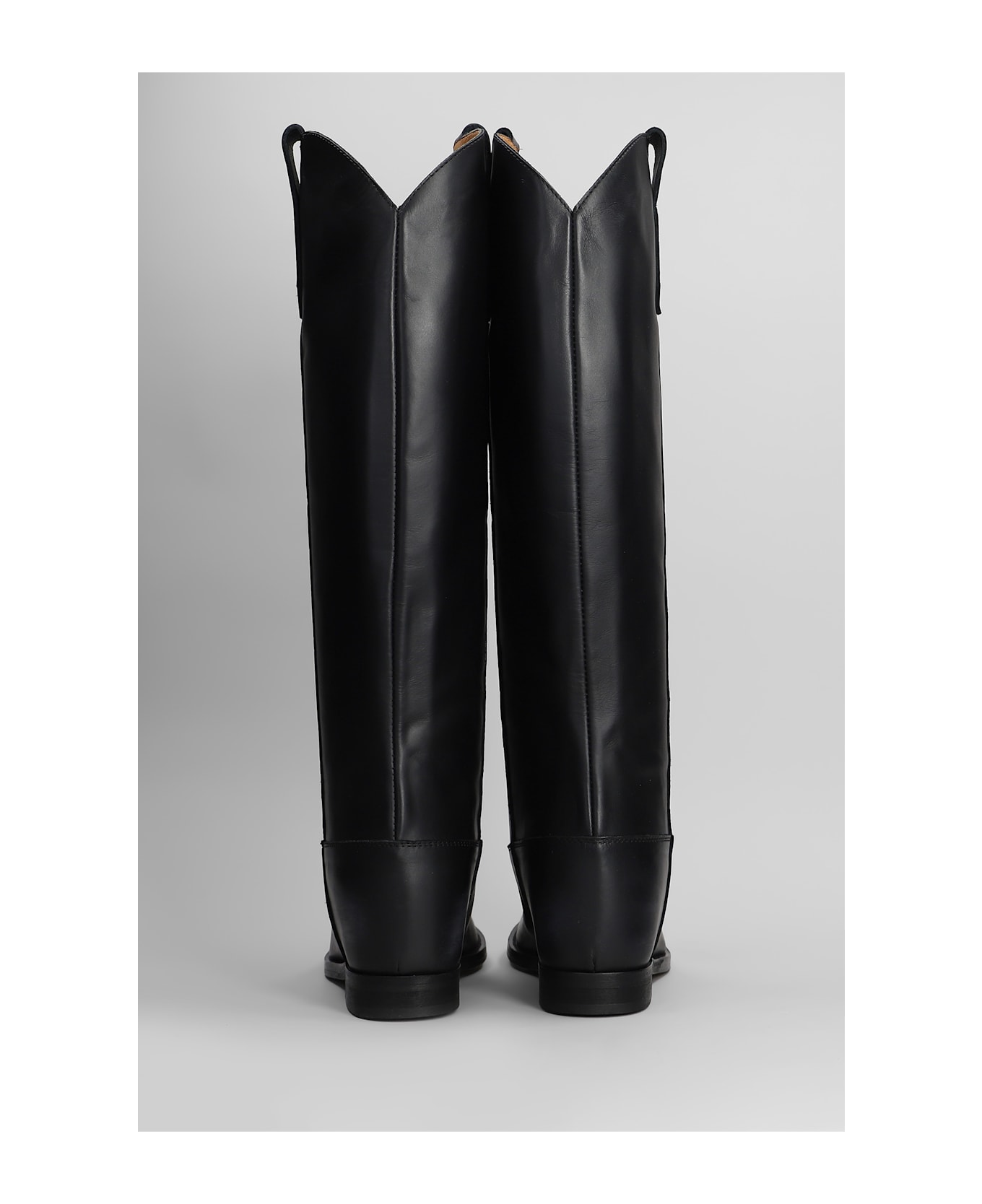 Via Roma 15 In Black Leather - black