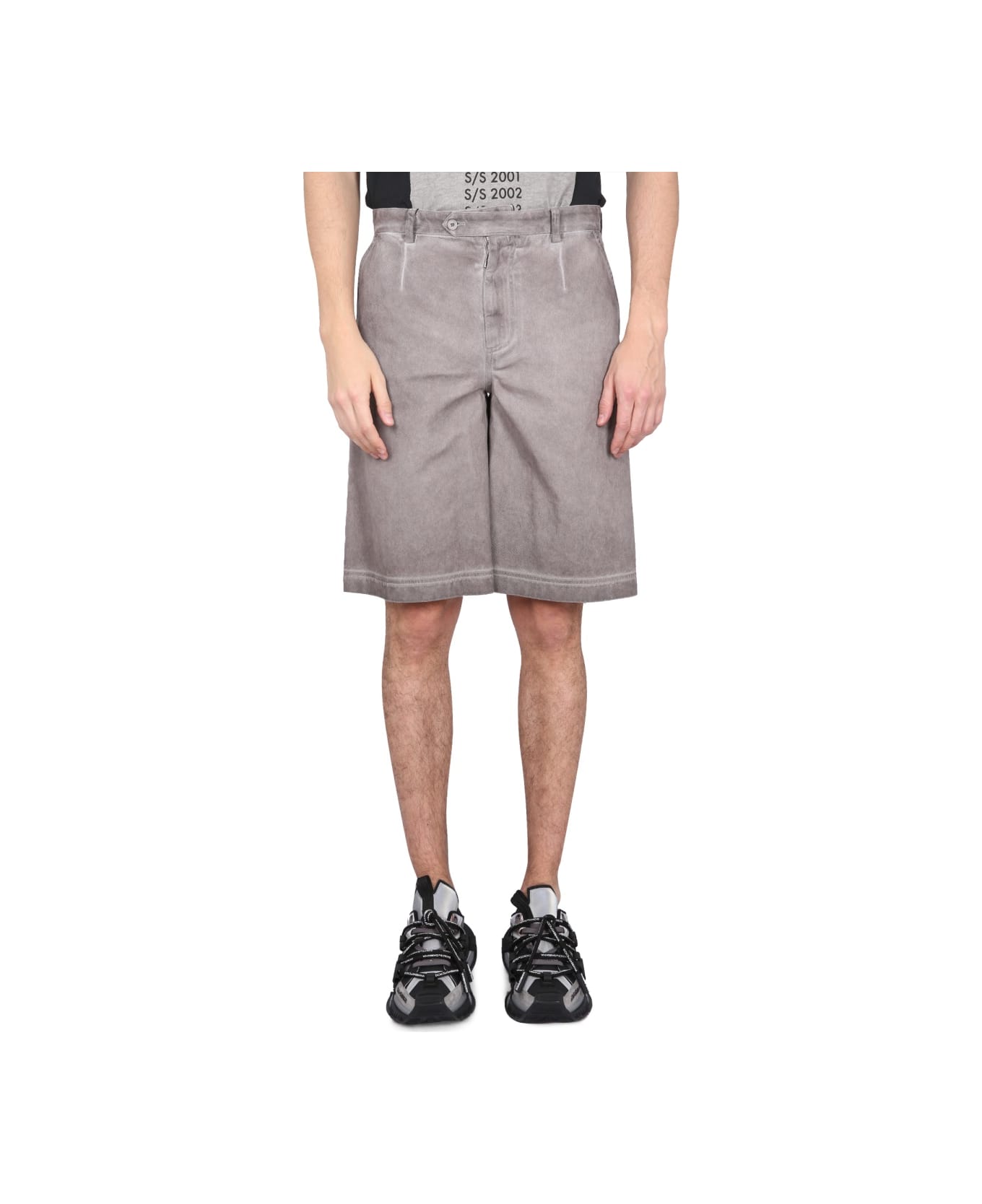 Dolce 
Gabbana Bermuda Shorts With Logo Plaque - MULTICOLOUR
