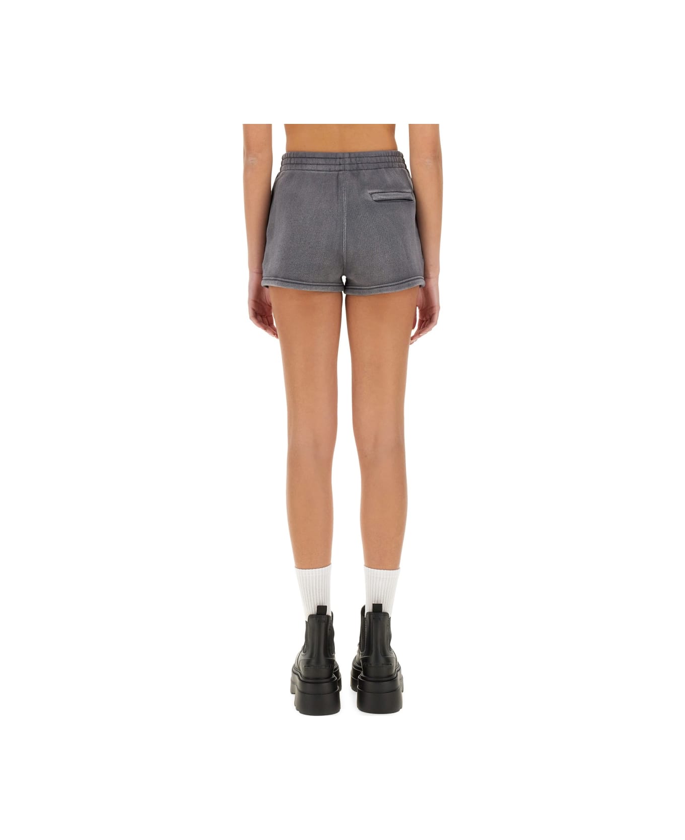 T by Alexander Wang Short 
essential
 - WASHEDASPHALT