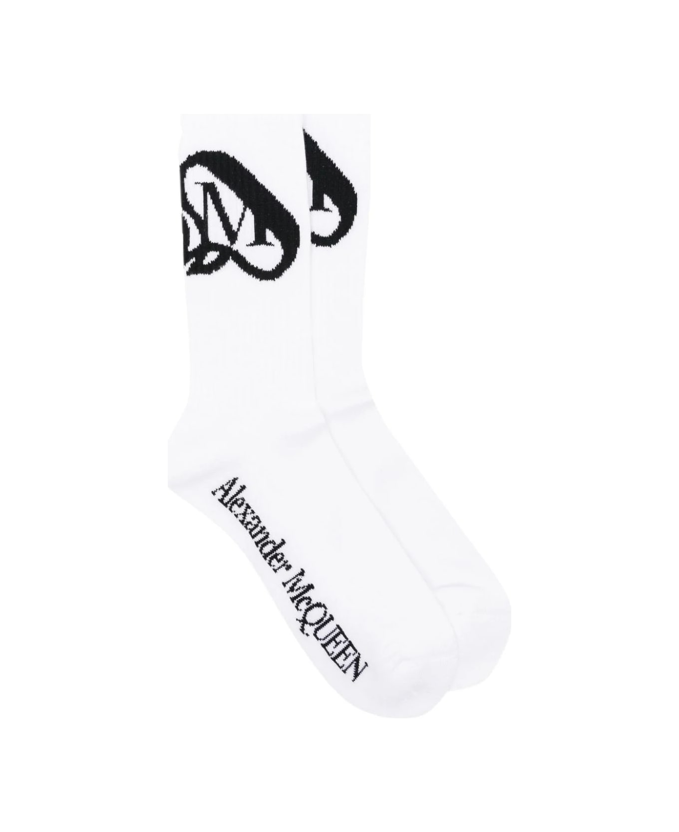 Alexander McQueen Seal Logo Socks In Ivory/black - White 靴下