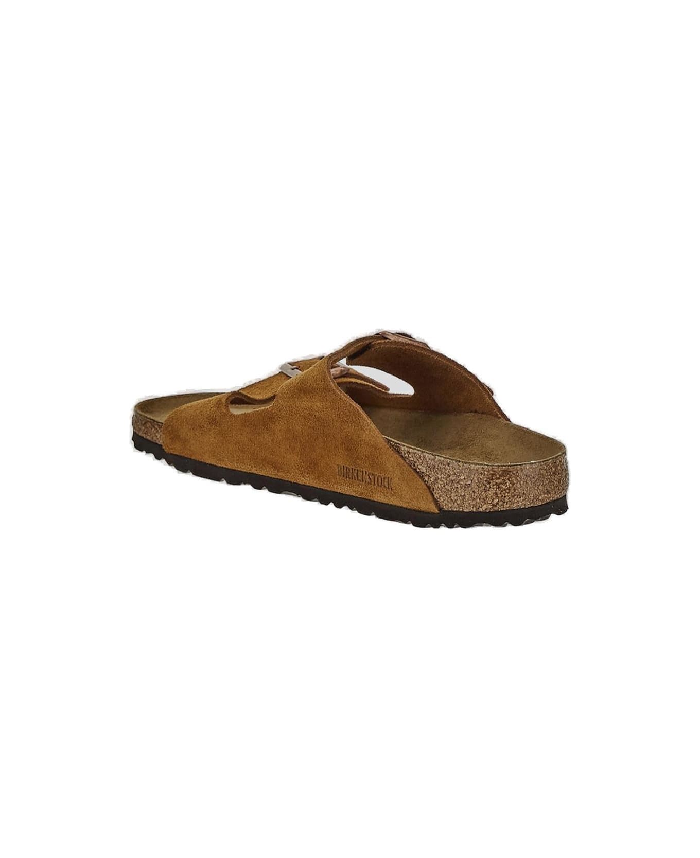 Birkenstock Buckle Detailed Slip-on Sandals - Marrone