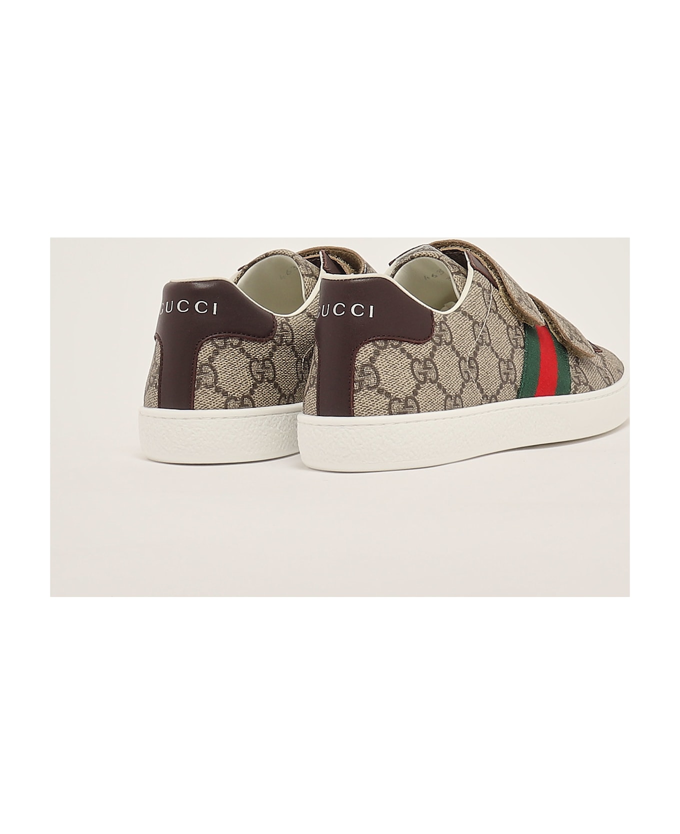 Gucci Sneakers Gg Supreme Sneaker - BEIGE