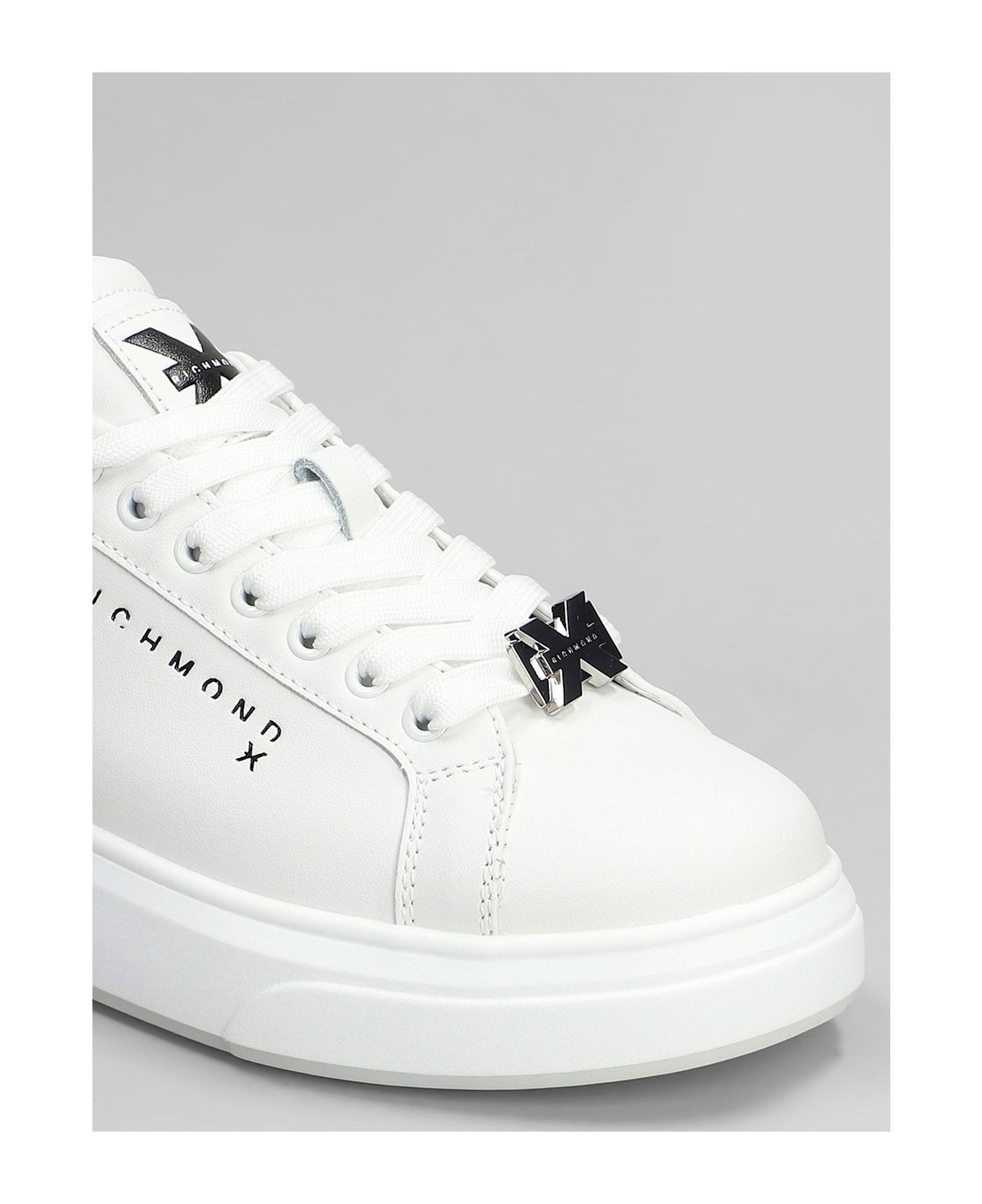 John Richmond Sneakers In White Leather - white