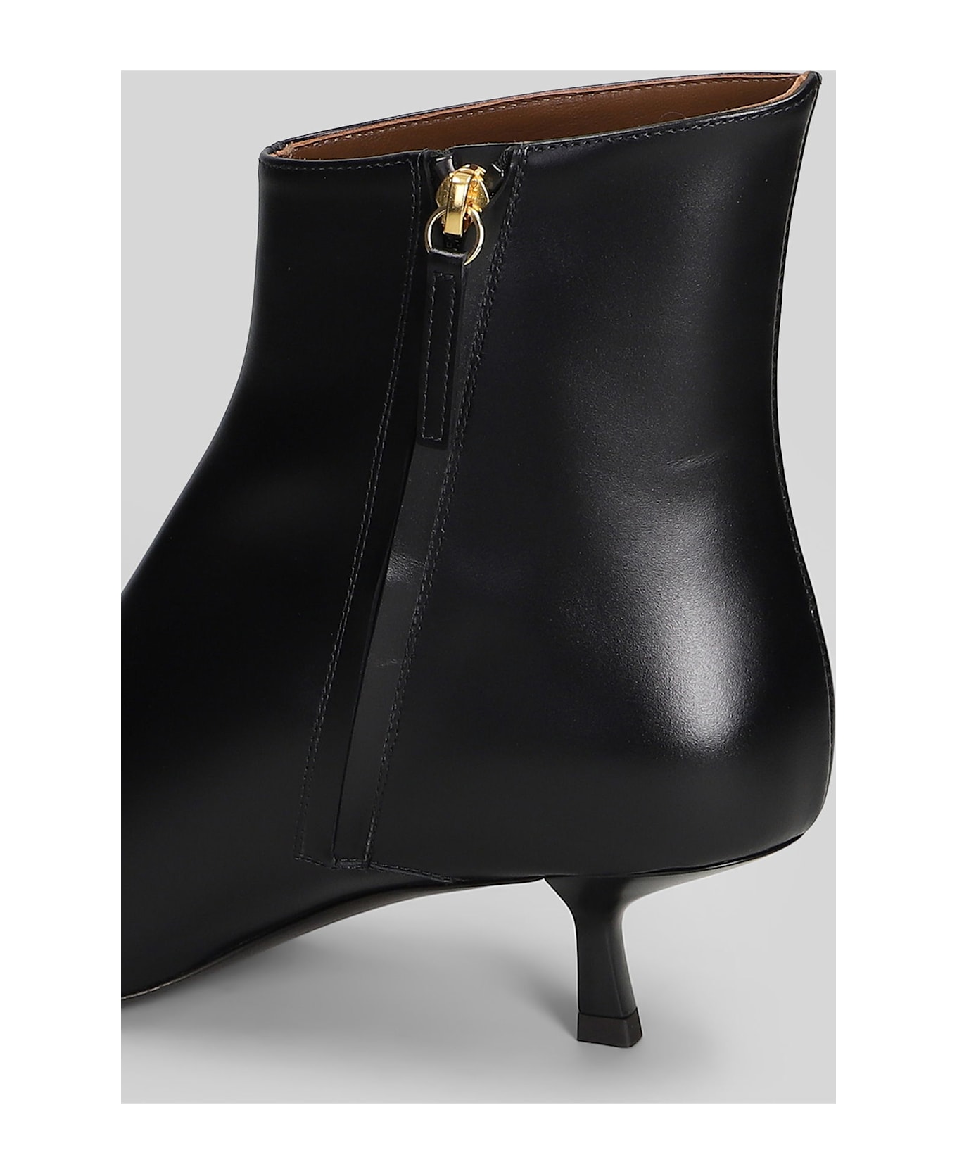 Giuseppe Zanotti Low Heels Ankle Boots In Black Leather - black