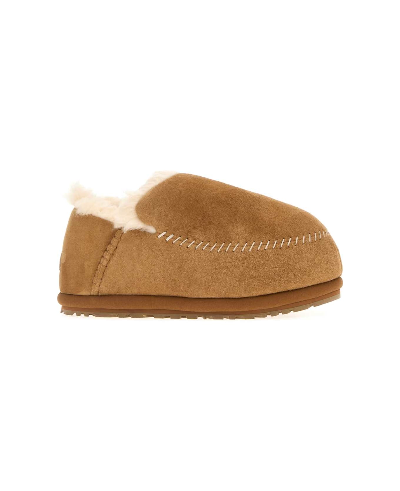 UGG Camel Suede Anders Slip Ons - CHESTNUT