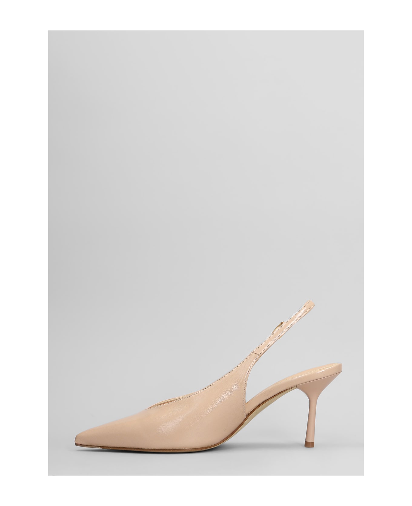 The Seller Pumps In Powder Leather - powder