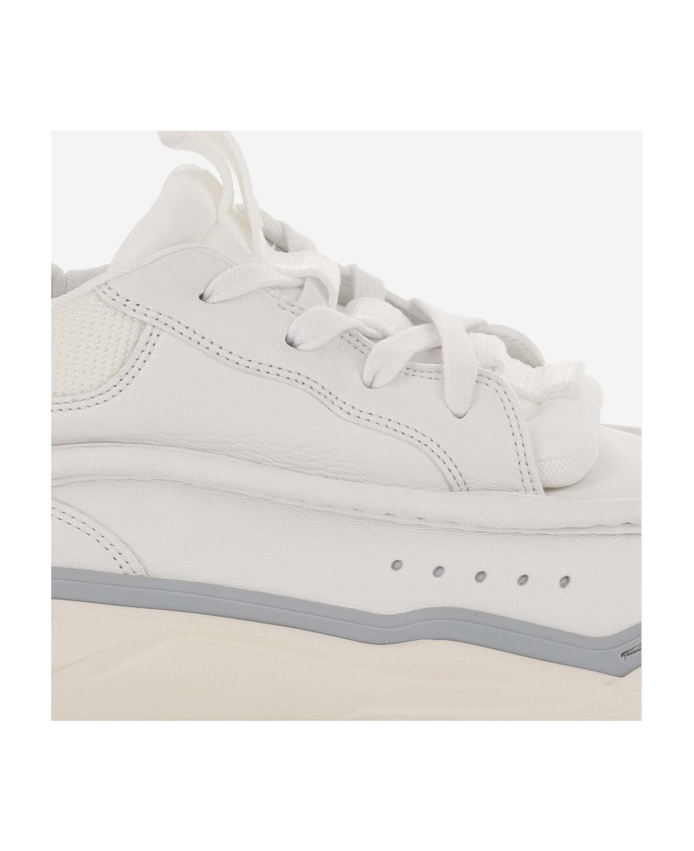 Valentino Garavani Calf Leather And Fabric Mid-top Runboot Sneakers - White