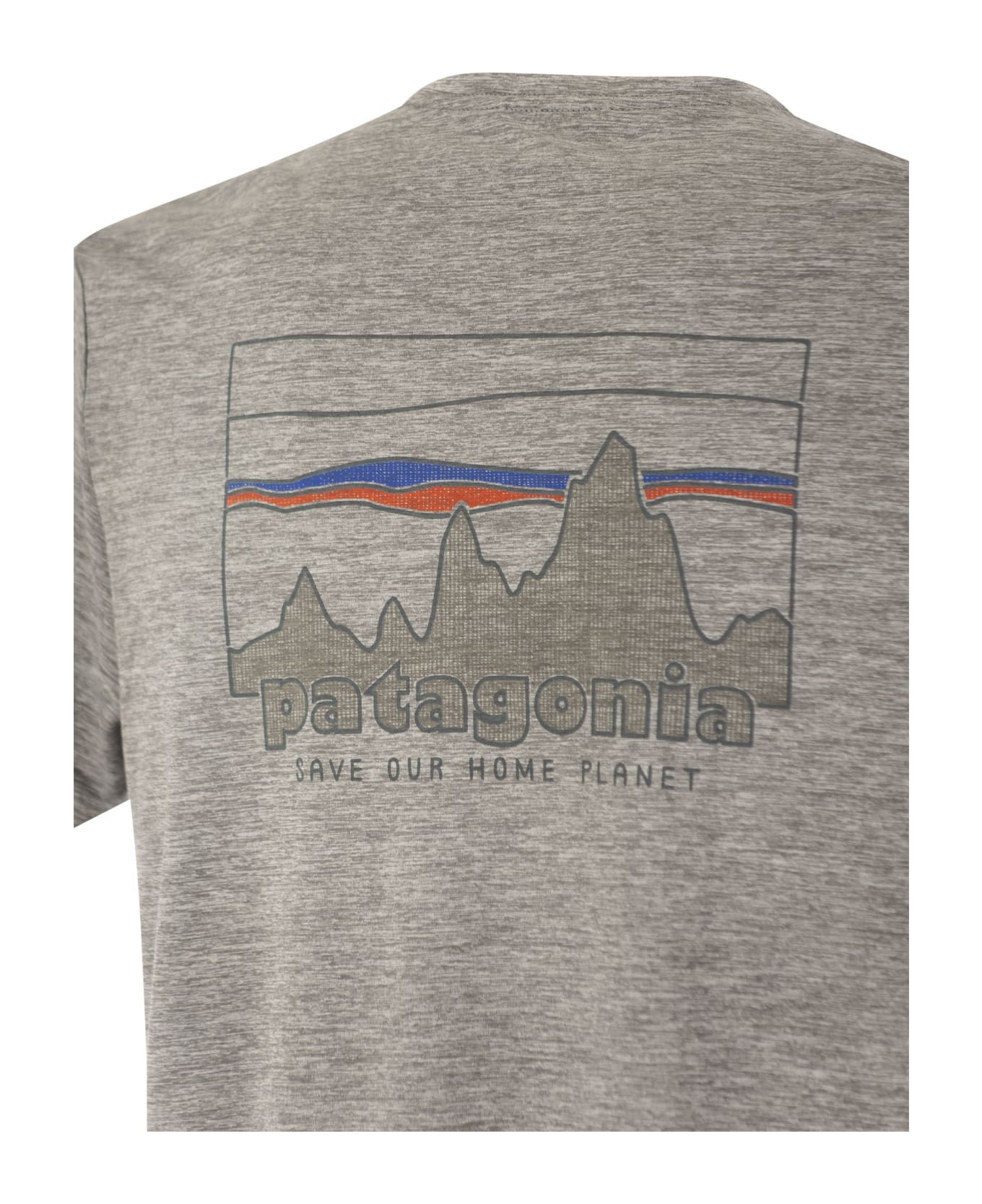 Patagonia T-shirt In Technical Fabric With Print On The Back - Grey シャツ