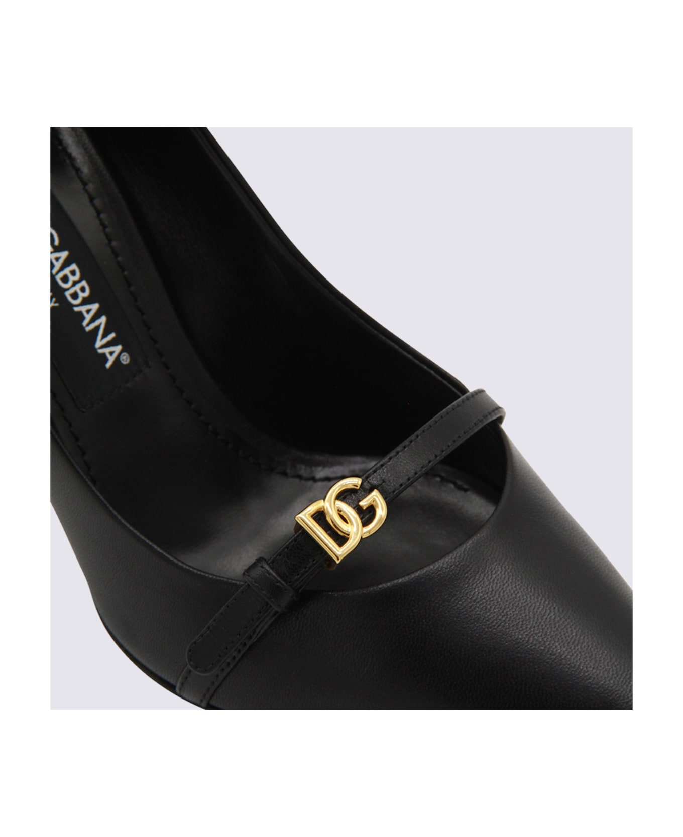 Dolce 
Gabbana Black Leather Pumps - Black