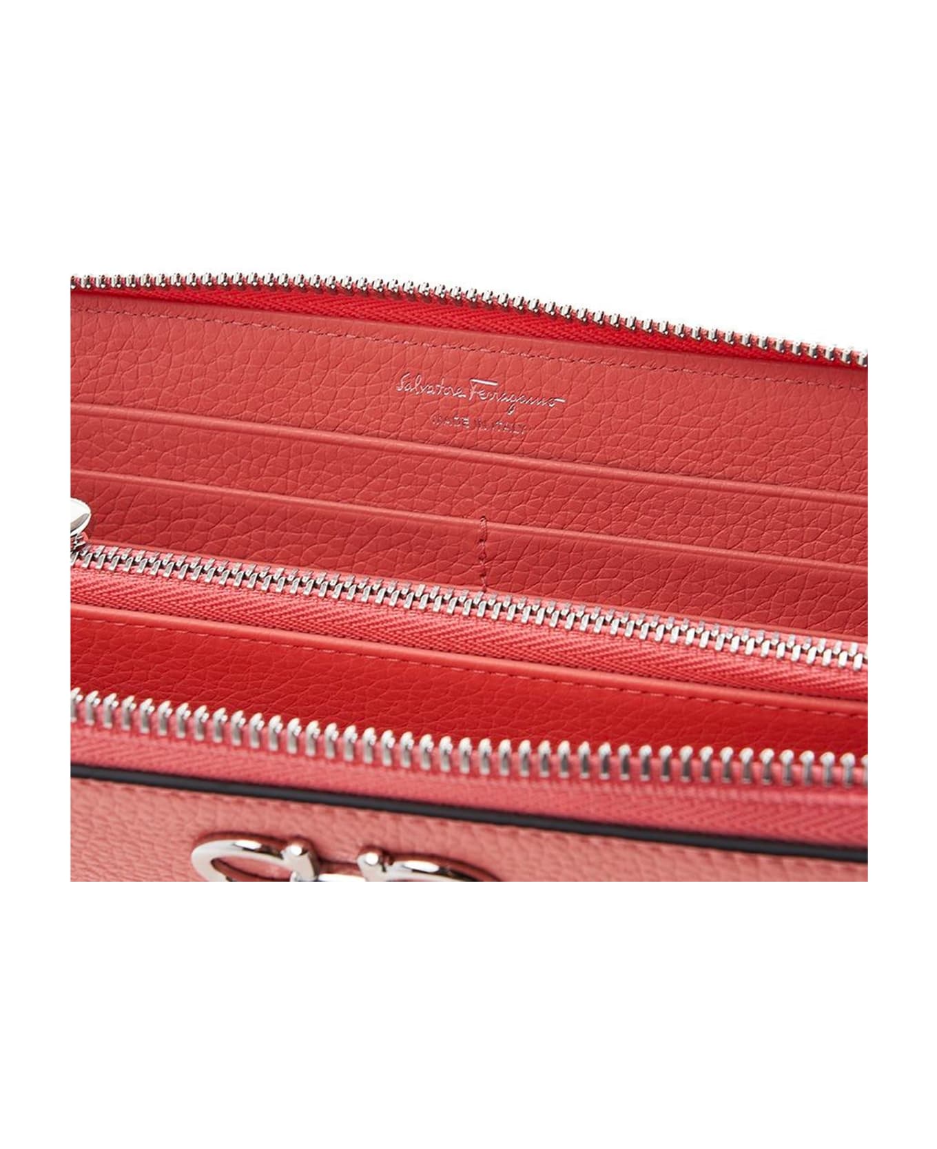 Ferragamo Logo Leather Wallet - Pink