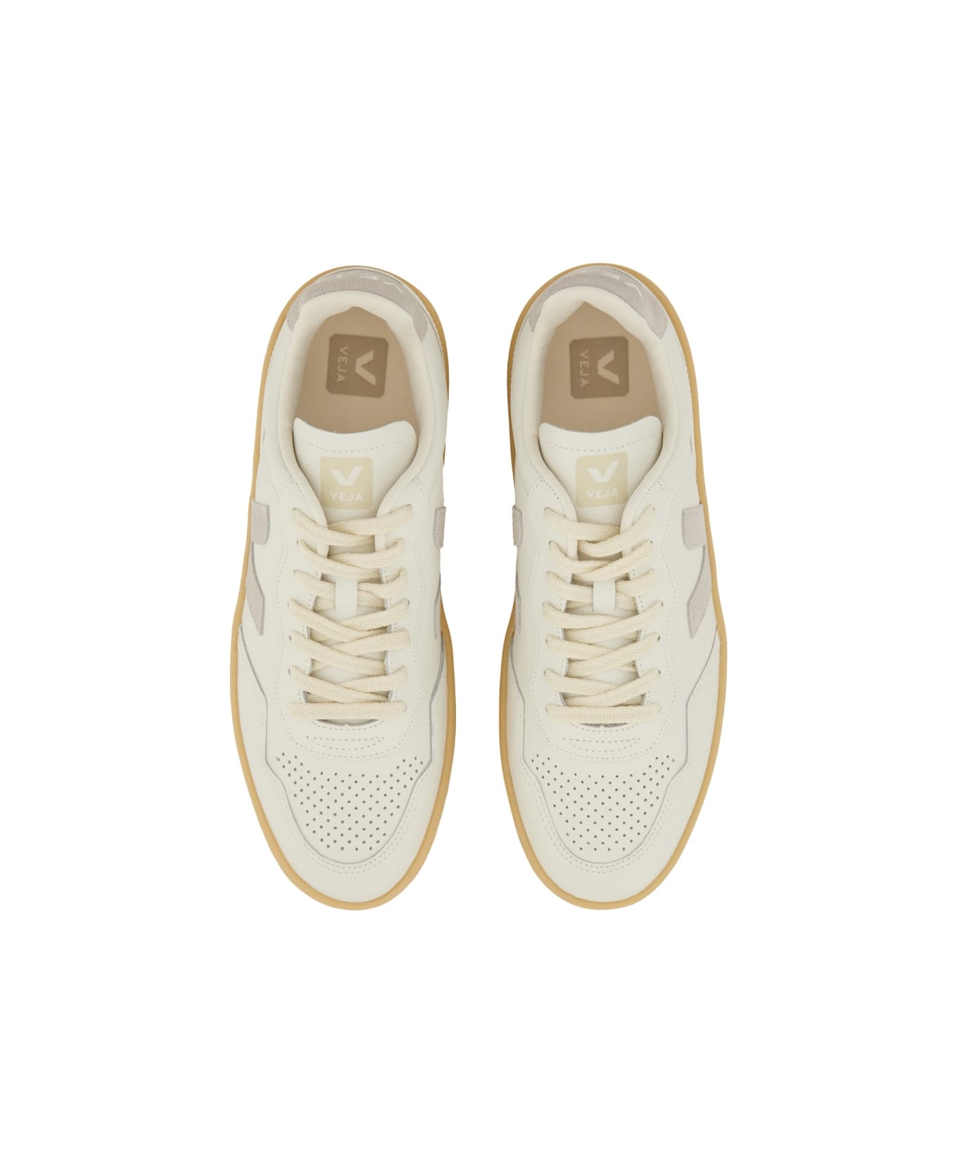 Veja Sneaker "v-90" - WHITE