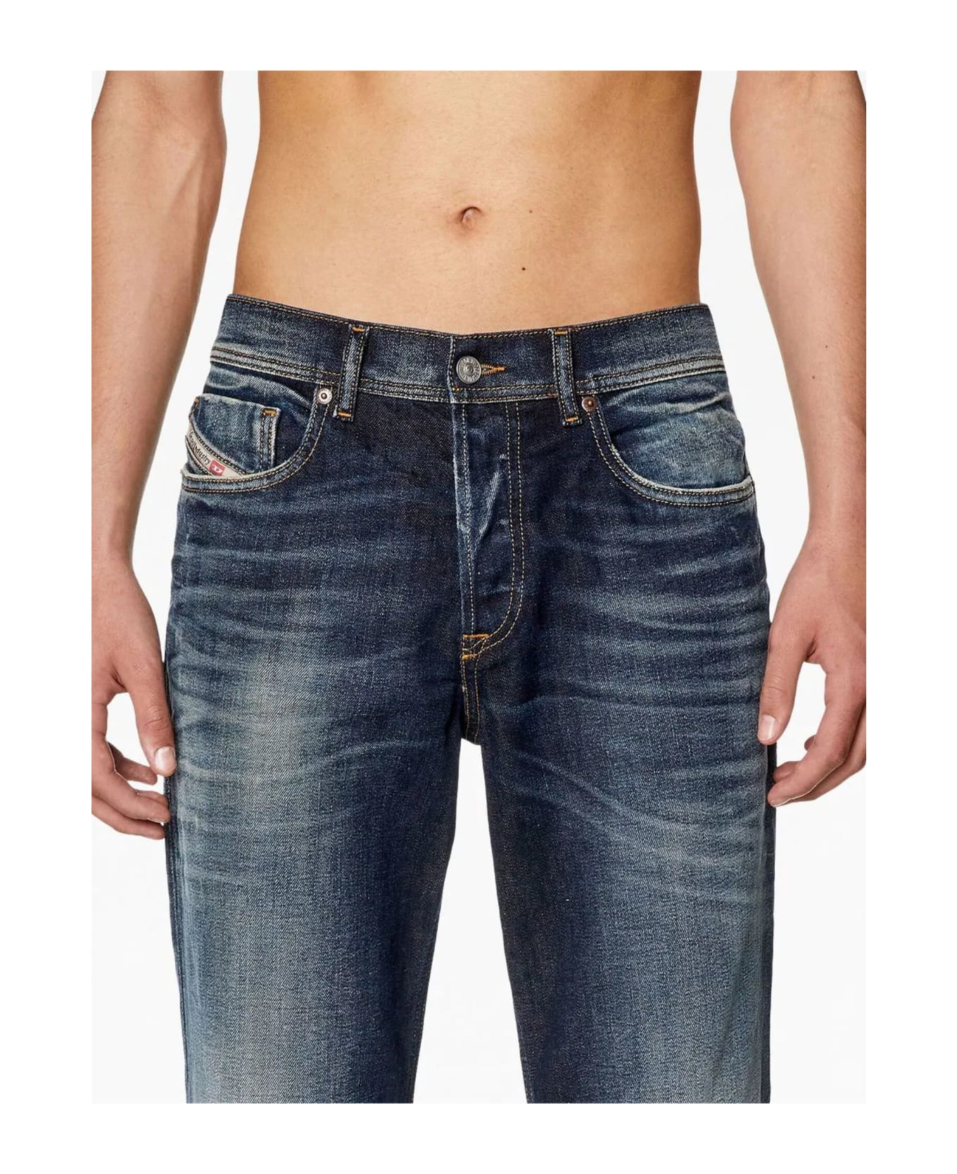 Diesel 2023 D-finitive Low-rise Tapered Jeans