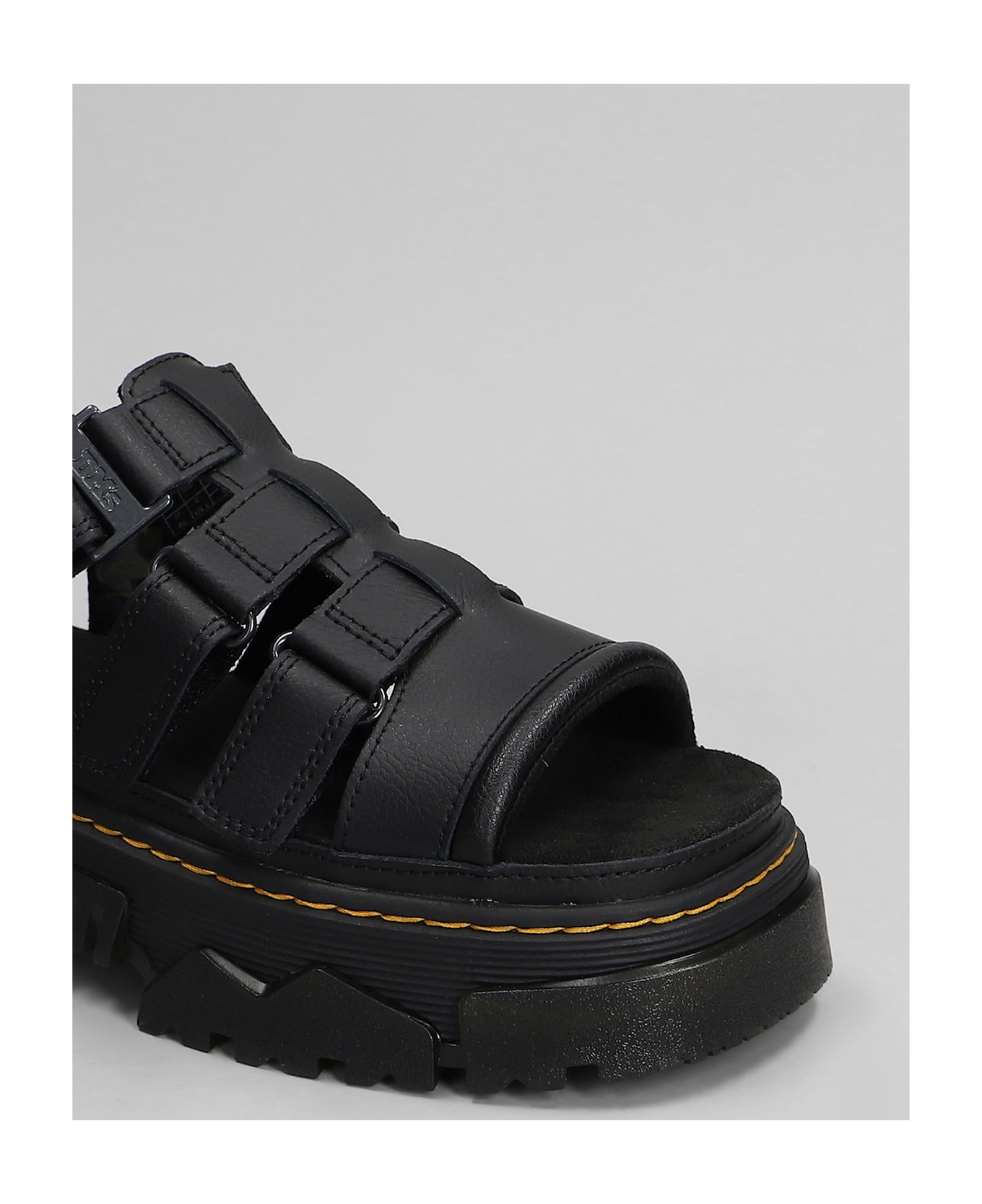 Dr. Martens Mattison 3s Sandals In Black Leather - black