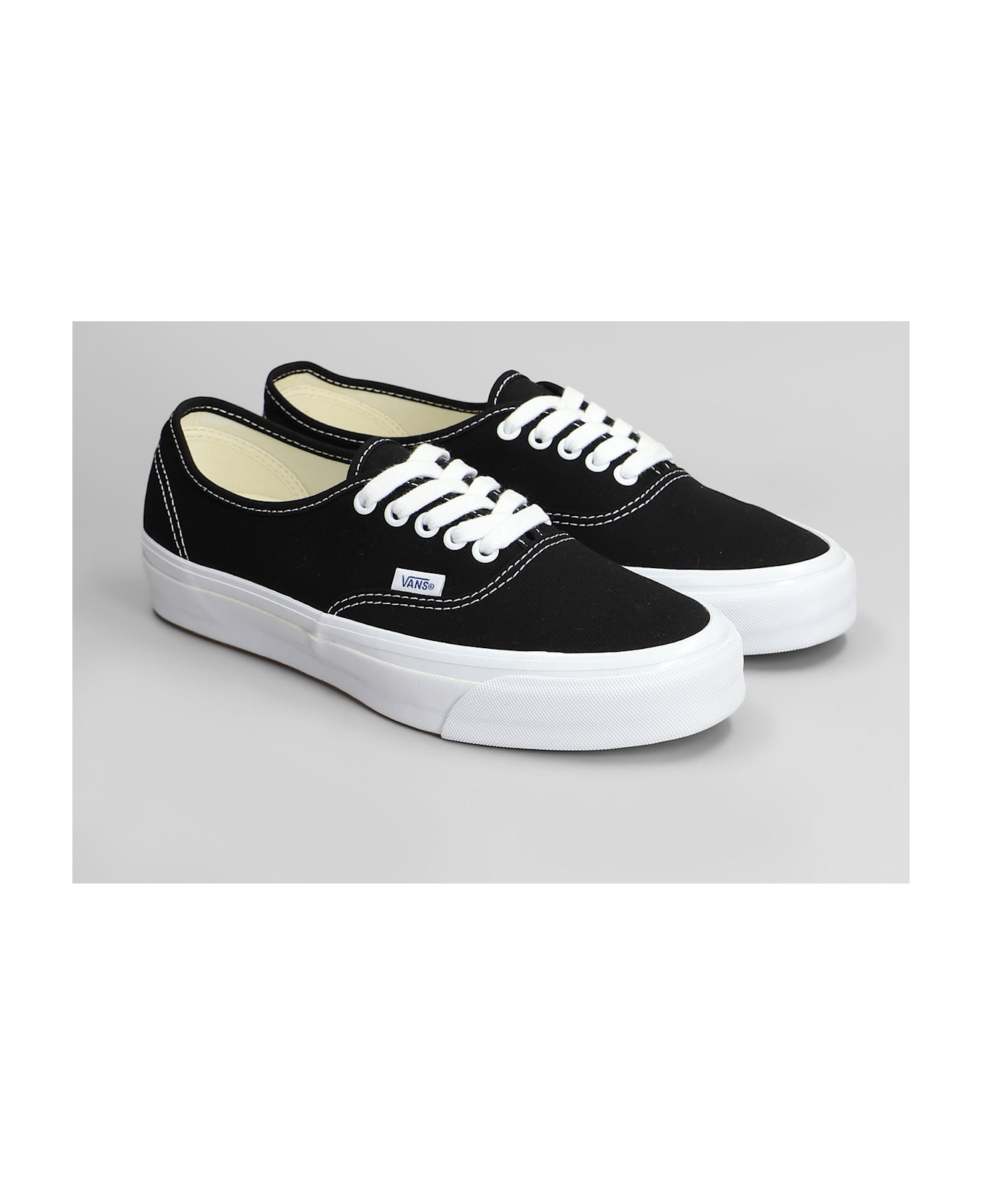 Vans Authentic Reissue 44 Sneakers In Black Canvas - black