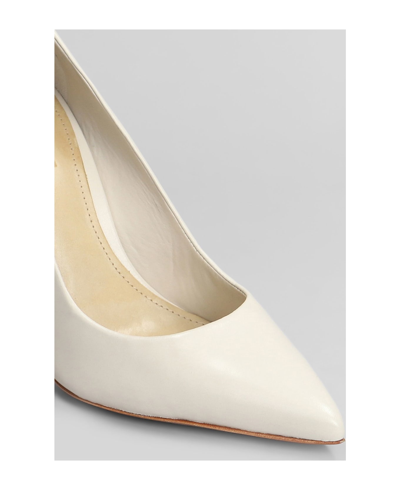 Schutz Caiolea Pumps In White Leather - white
