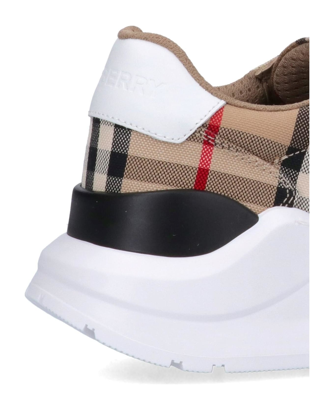 Burberry Check Sneakers - A7028