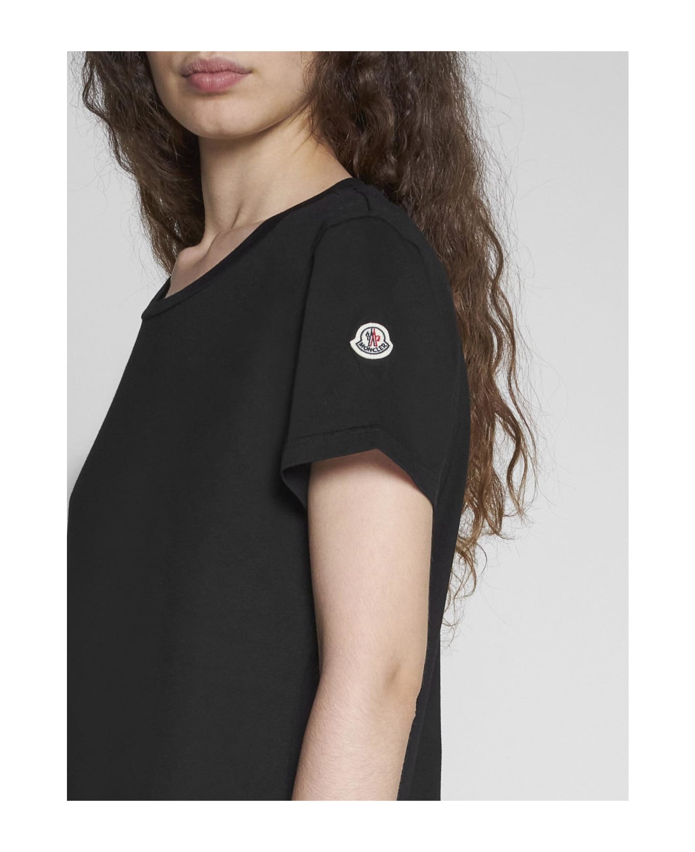 Moncler Logo-patch Cotton T-shirt - BLACK Tシャツ