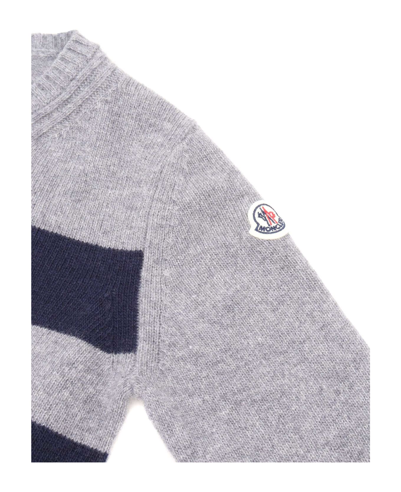 Moncler Crew Neck - GREY