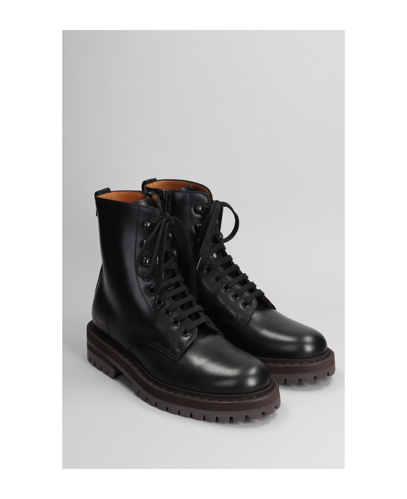 Common Projects Combat Boots In Black Leather - black