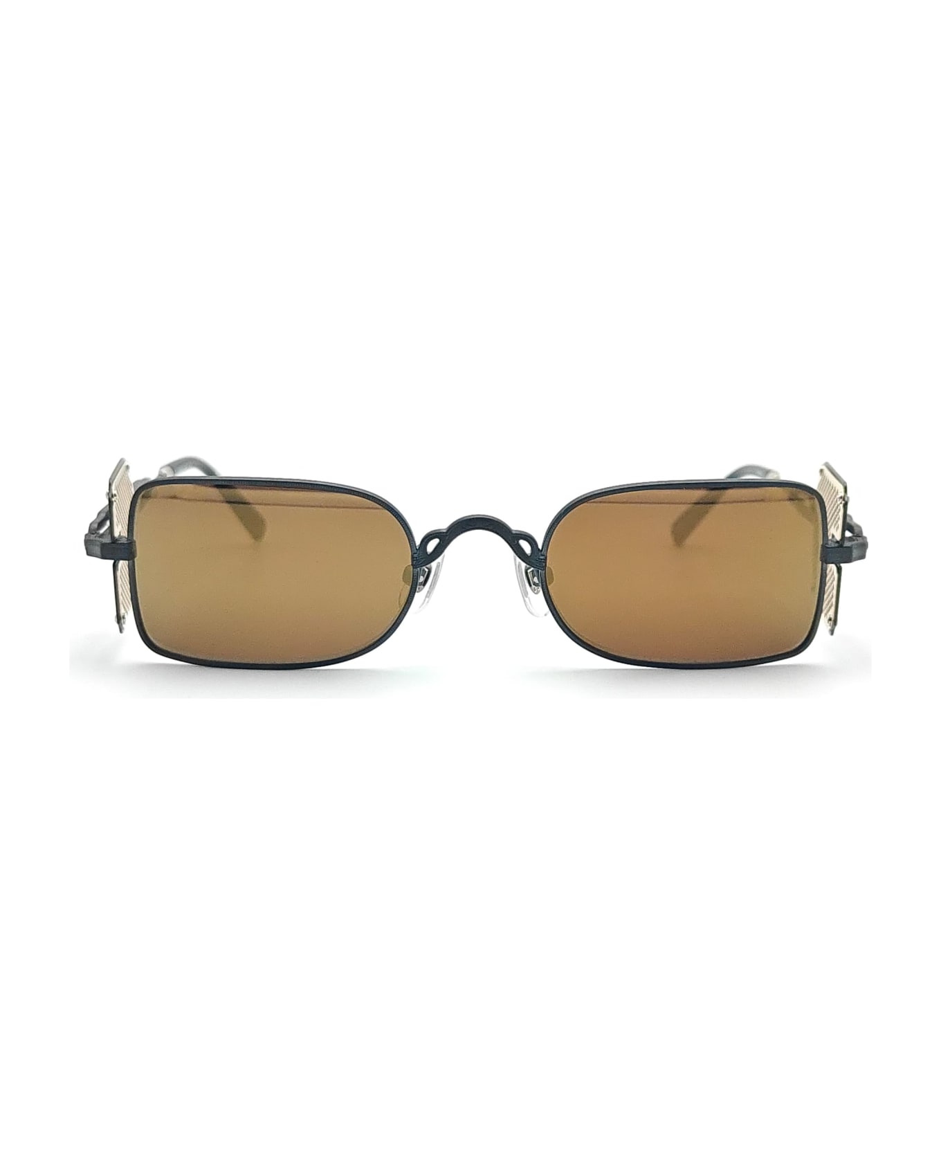 Matsuda 10611h - Matte Black / Brushed Gold Sunglasses - Matte black