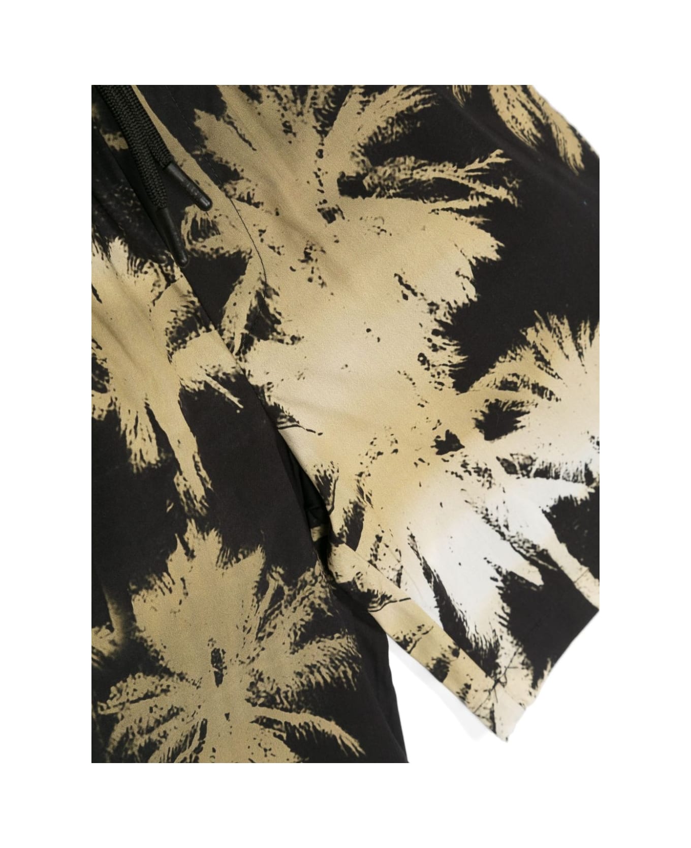 MSGM Black Shorts With Palm Tree Print - Black ボトムス