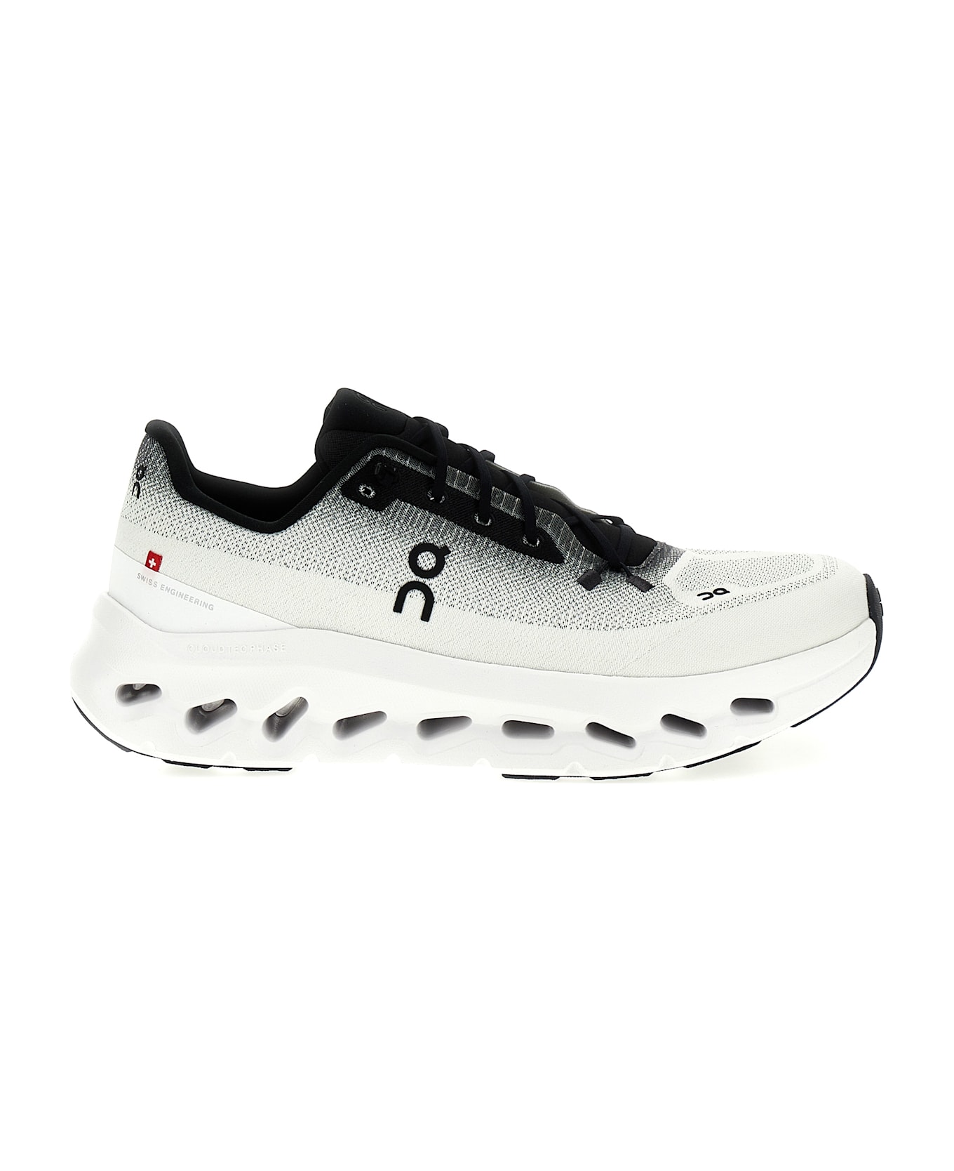 ON 'cloudtilt' Sneakers - White/Black