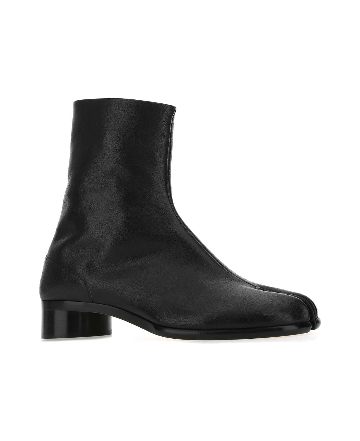 Maison Margiela Black Leather Tabi Ankle Boots - T8013