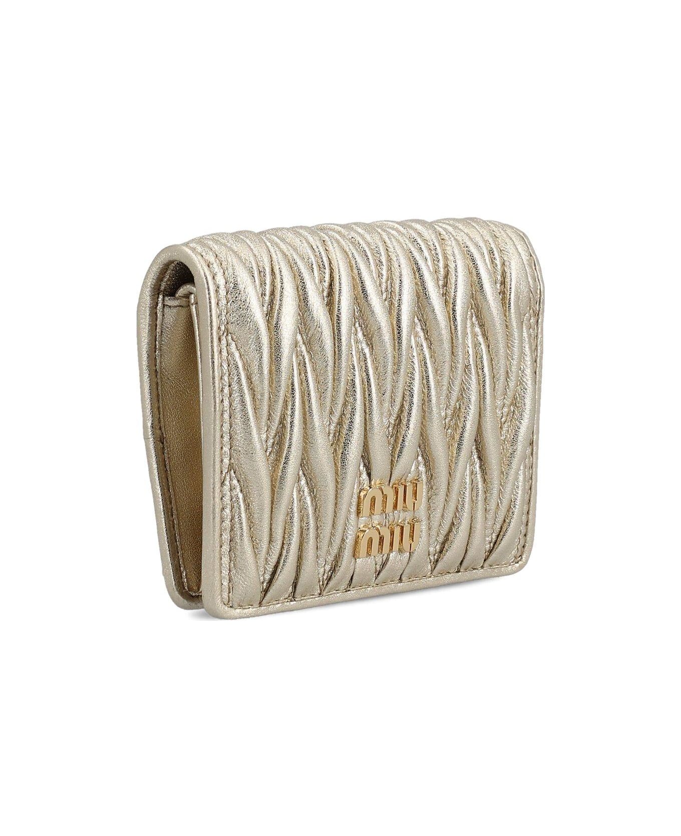 Miu Miu Logo Lettering Bi-fold Wallet - PIRITE