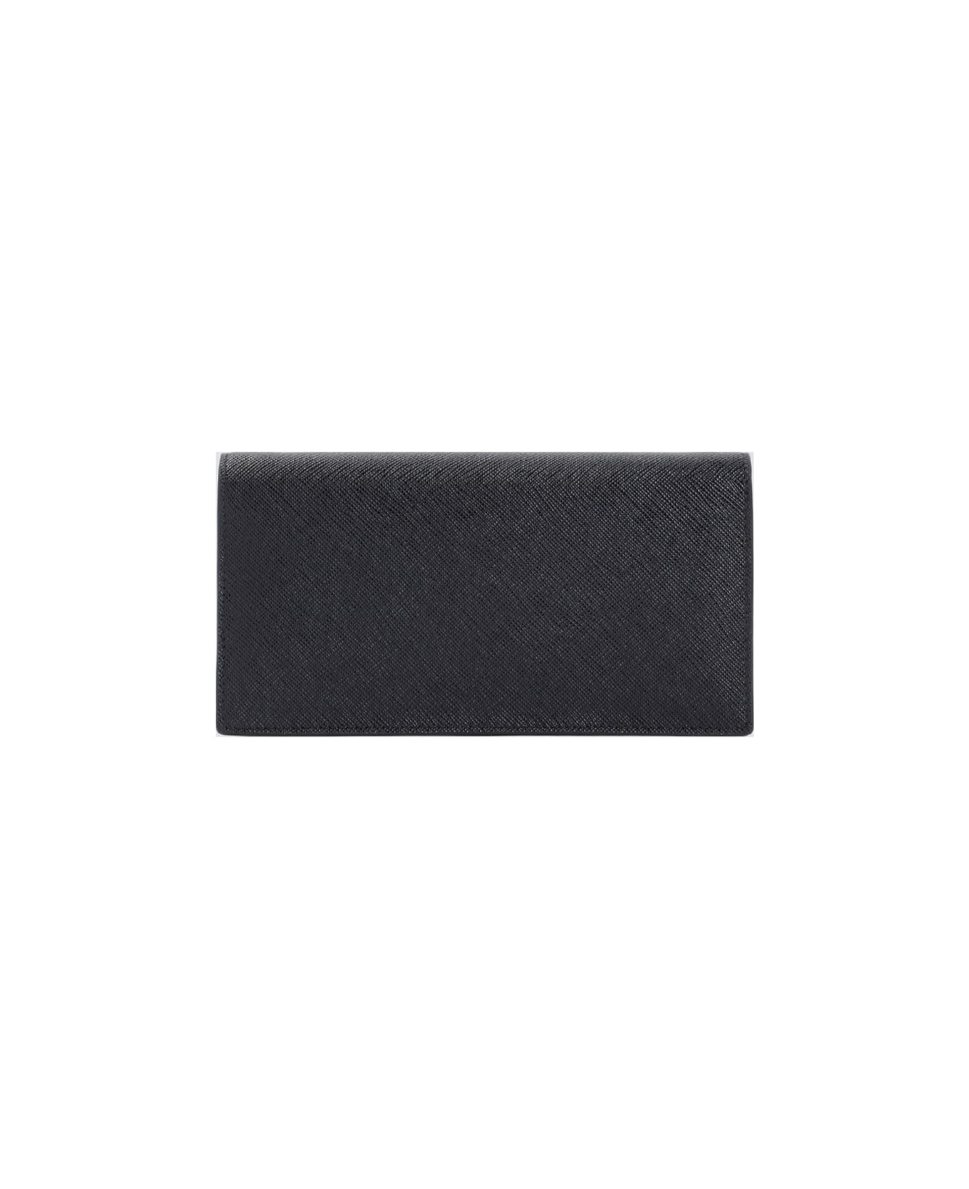 VIP【関税送料無料】希少 Prada Calf Leather Pouch Prada Calf Leather Pouch | italist