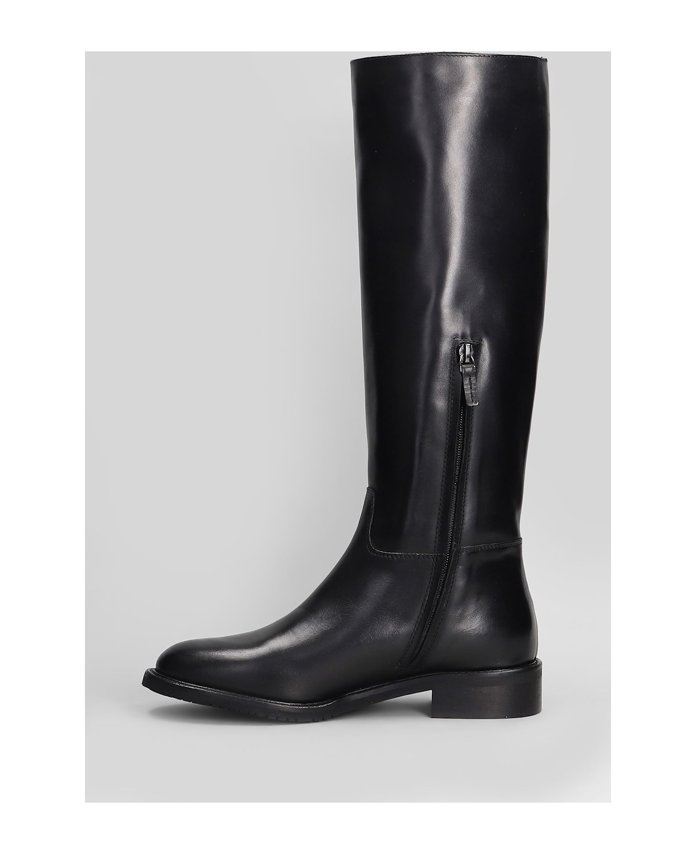 Julie Dee Low Heels Boots In Black Leather - black