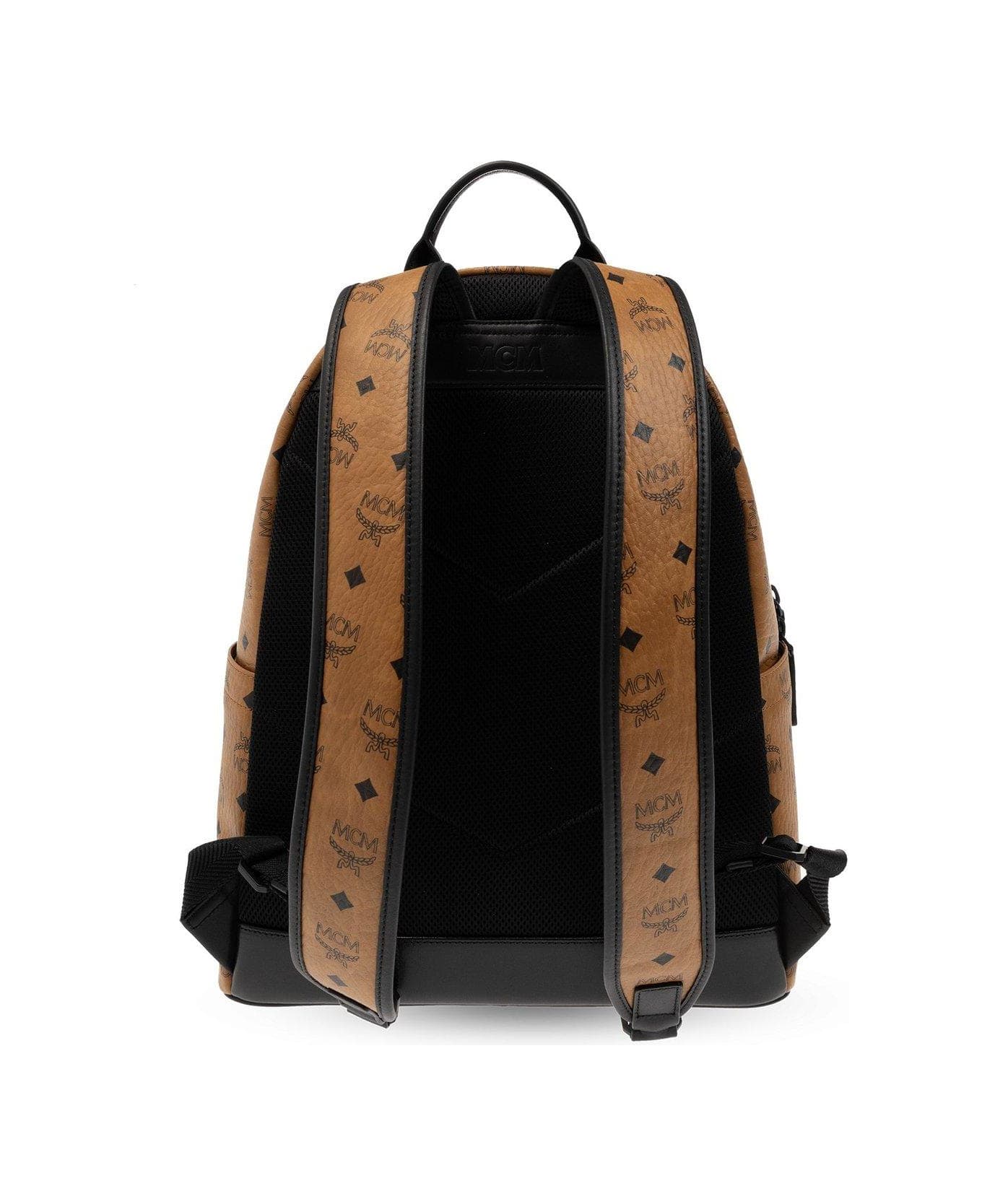 MCM Medium Stark Mega Laurel Visetos Zipped Backpack - BROWN/BLACK バックパック