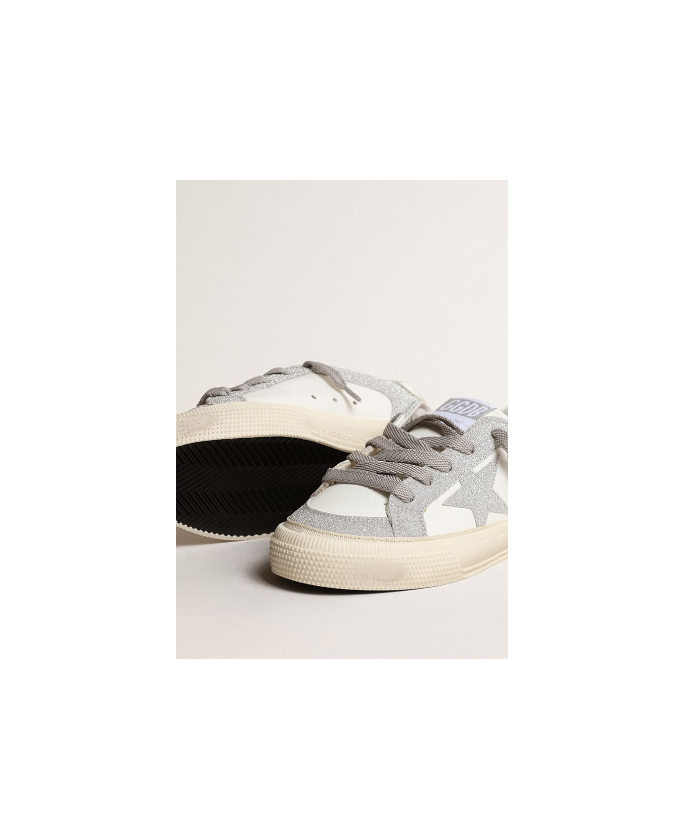 Golden Goose Sneakers With Logo - Silver シューズ