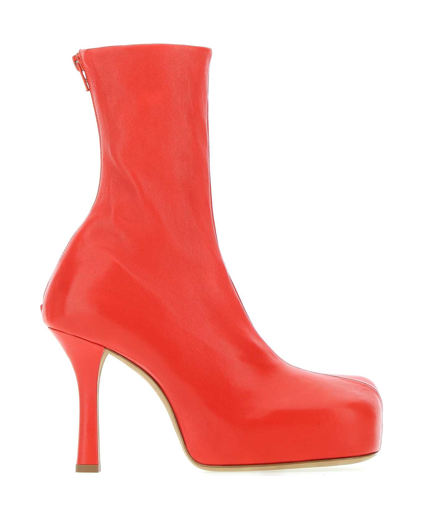 Bottega Veneta Red Nappa Leather Bold Boots - 6144