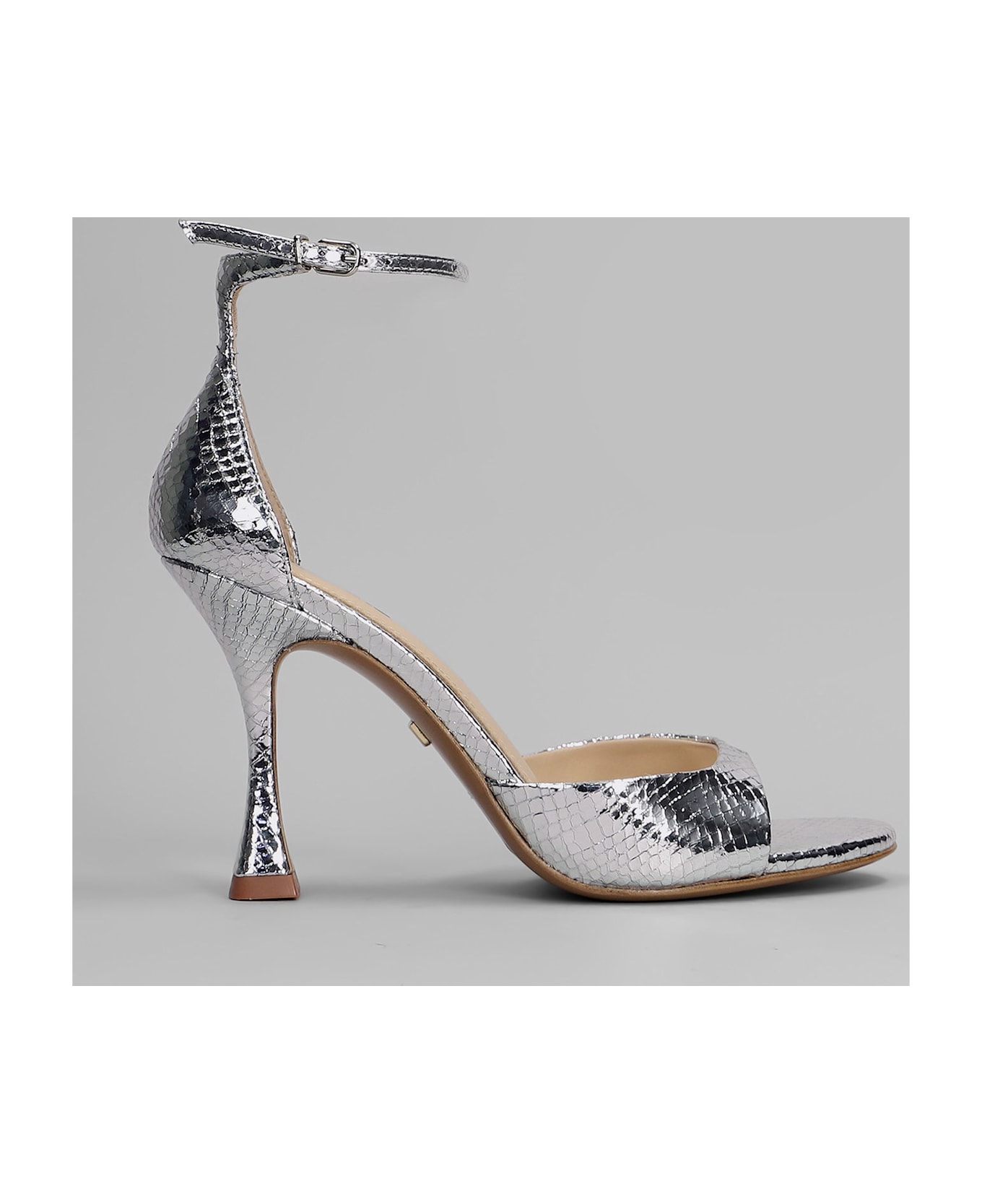 Lola Cruz Kumala 95 Sandals In Silver Leather - silver