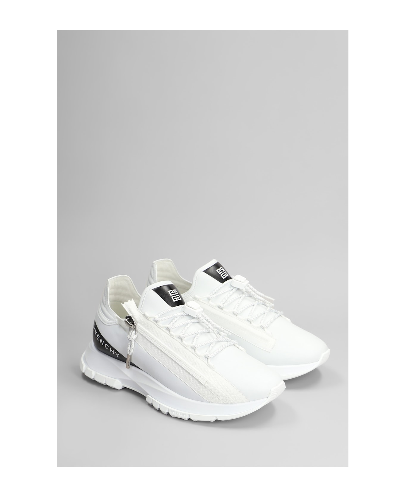 Givenchy Spectre Runner Sneakers In White Leather - white
